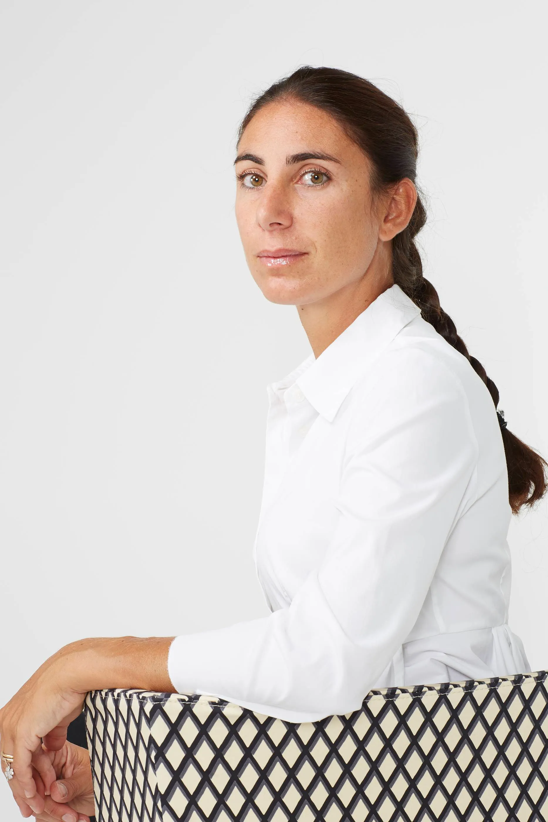 A.I. Family : la série de meubles imaginée par les designers et développée avec l’intelligence artificielle - Agnès Zamboni