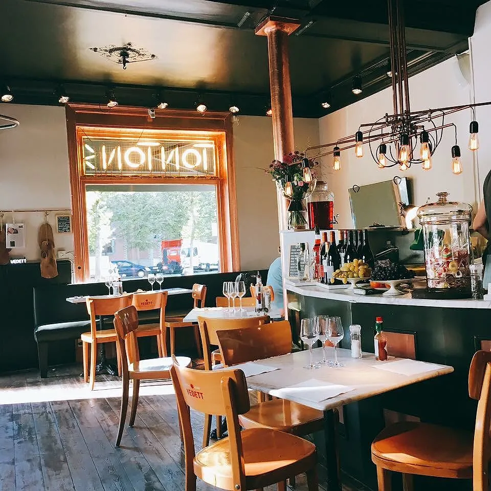 Tontons, le resto sans chichis qui sert le meilleur spaghetti bolo de Bruxelles - Tontons - Ingrid Van Langhendonck