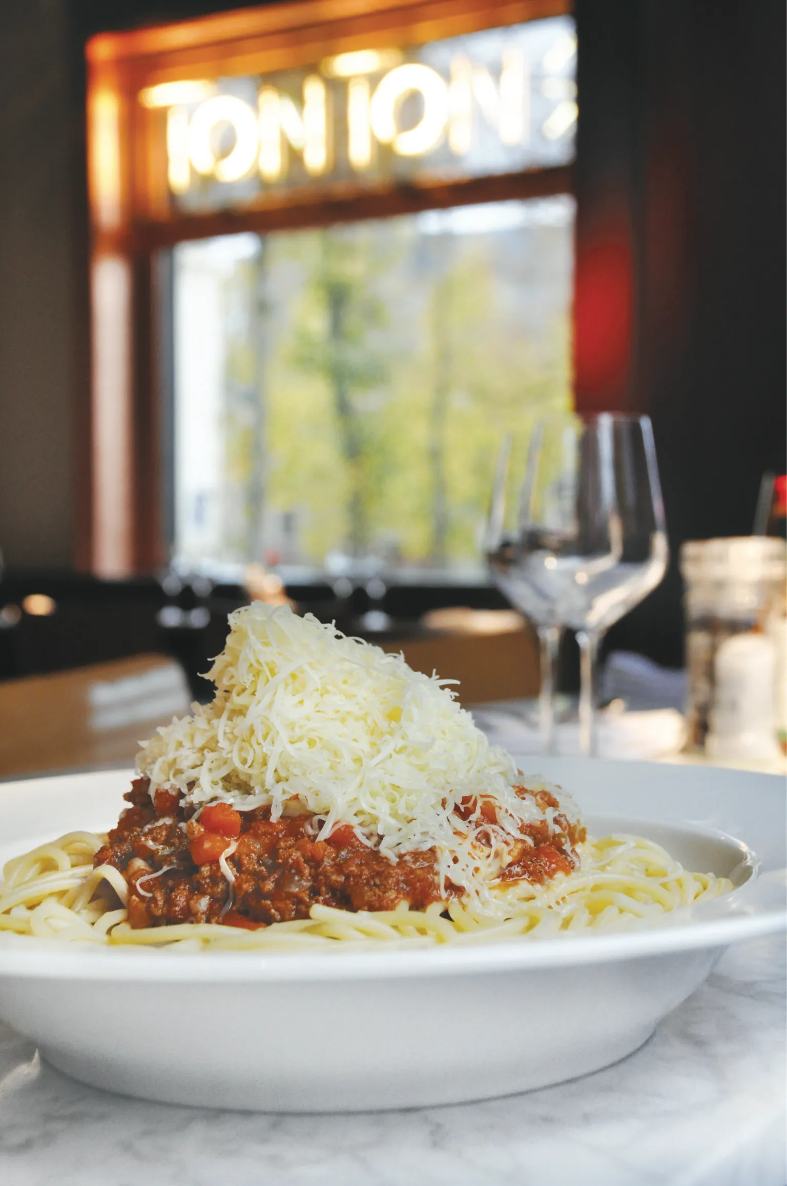 Tontons, le resto sans chichis qui sert le meilleur spaghetti bolo de Bruxelles - Tontons - Ingrid Van Langhendonck