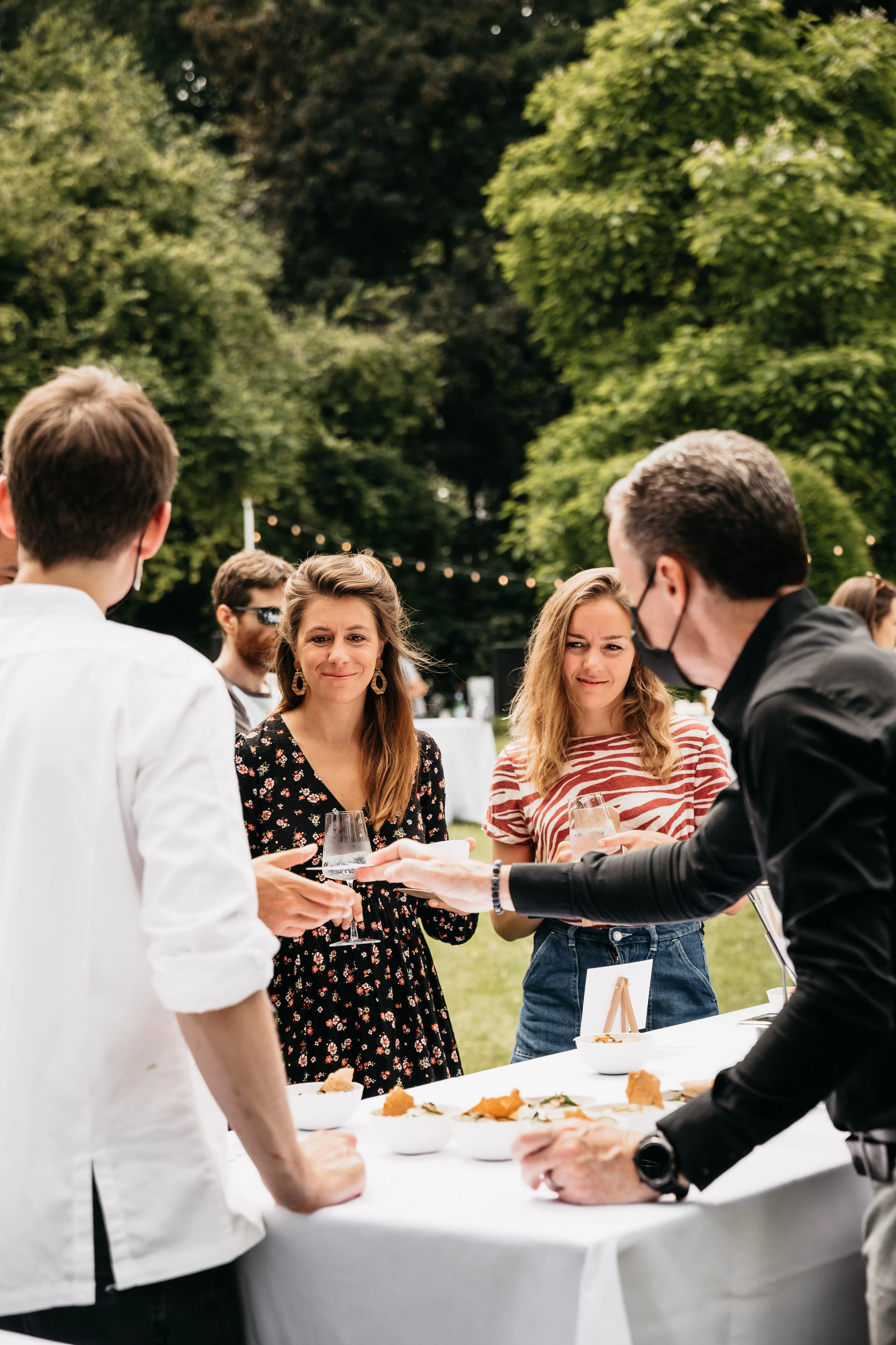 Un pique-nique géant s’installe dans un lieu emblématique de Bruxelles ce week-end - Vivi Pham Photography - Anissa Hezzaz