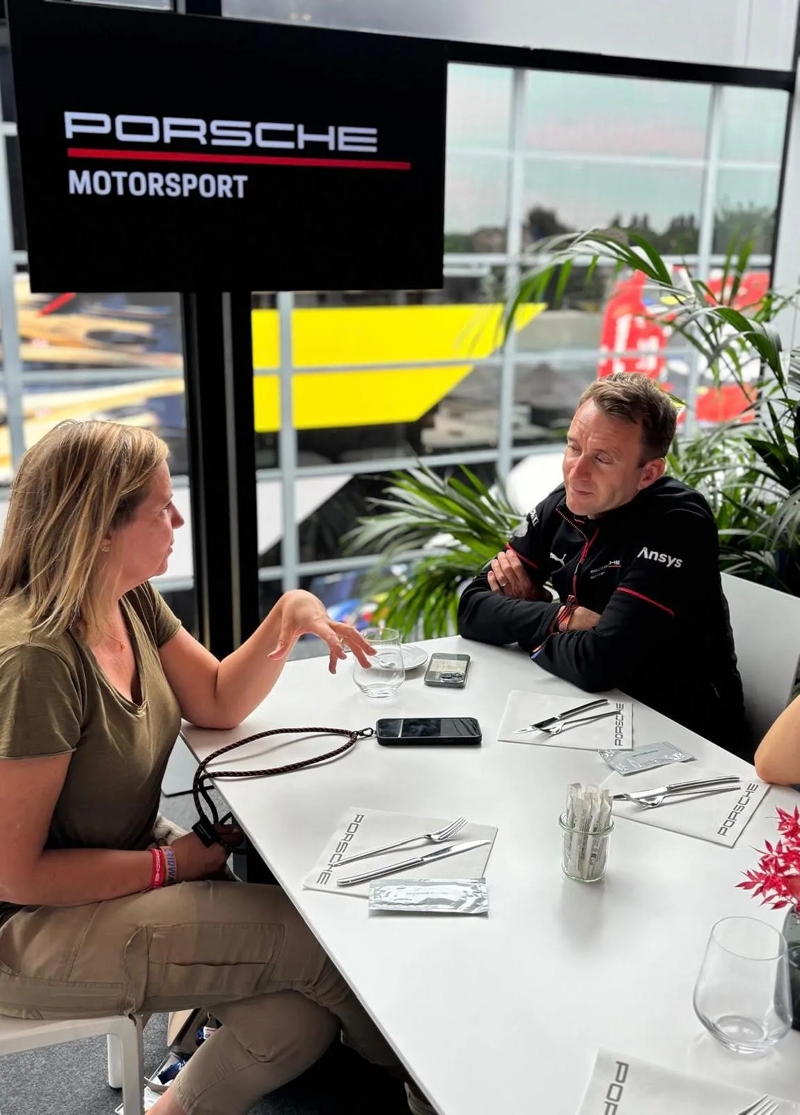 On a testé pour vous : les coulisses des 24h du Mans - Photo Virginie Piron - Ingrid Van Langhendonck