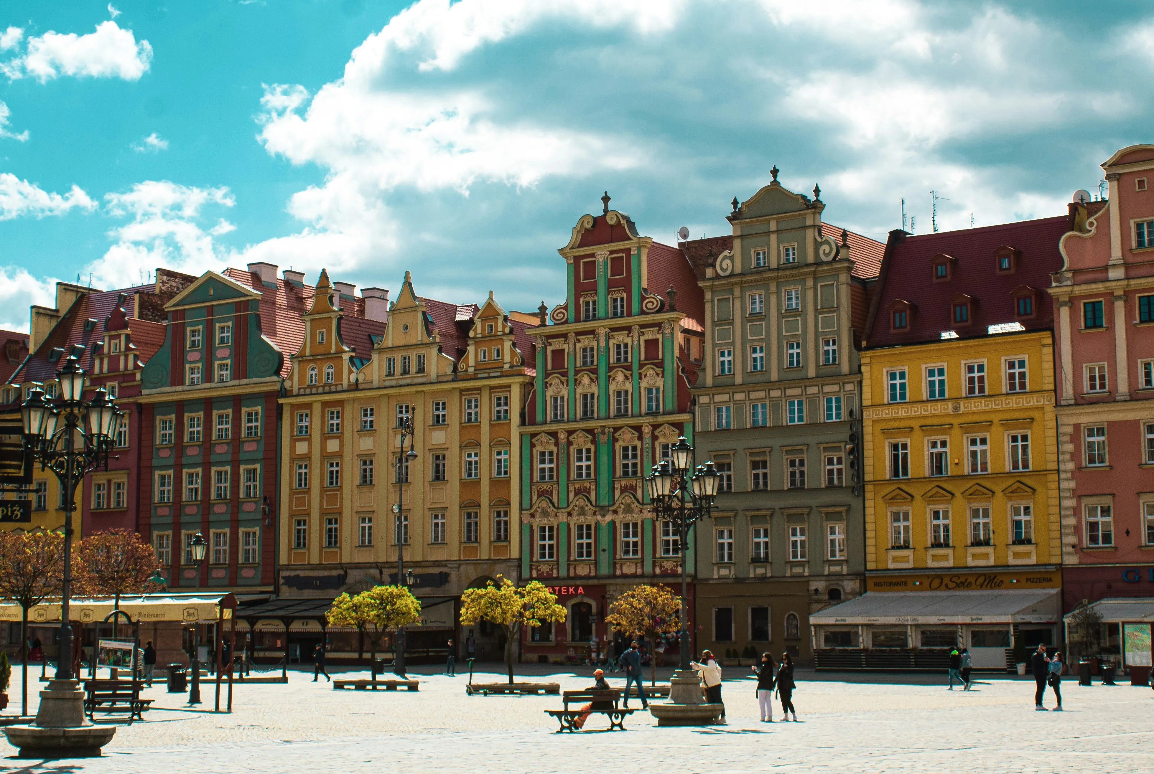 Vacances : 5 alternatives au Sud de la France pour un été plus rafraîchissant - Photo de Bianca Fazacas sur Unsplash - Anissa Hezzaz