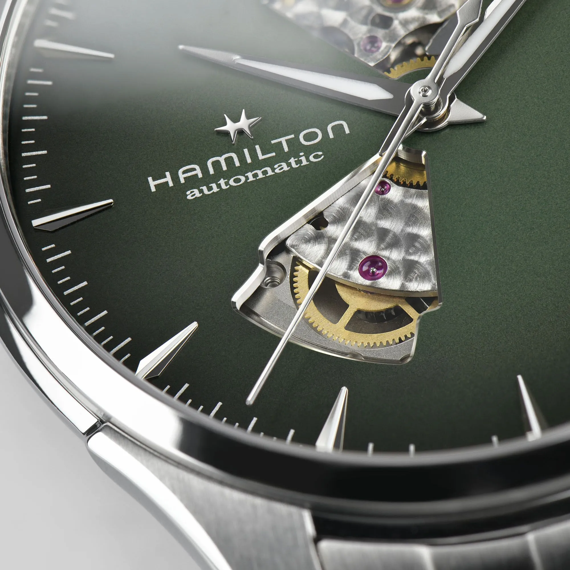 Hamilton Jazzmaster Open Heart Auto : une mécanique qui se dévoile avec style - DR - La Rédaction