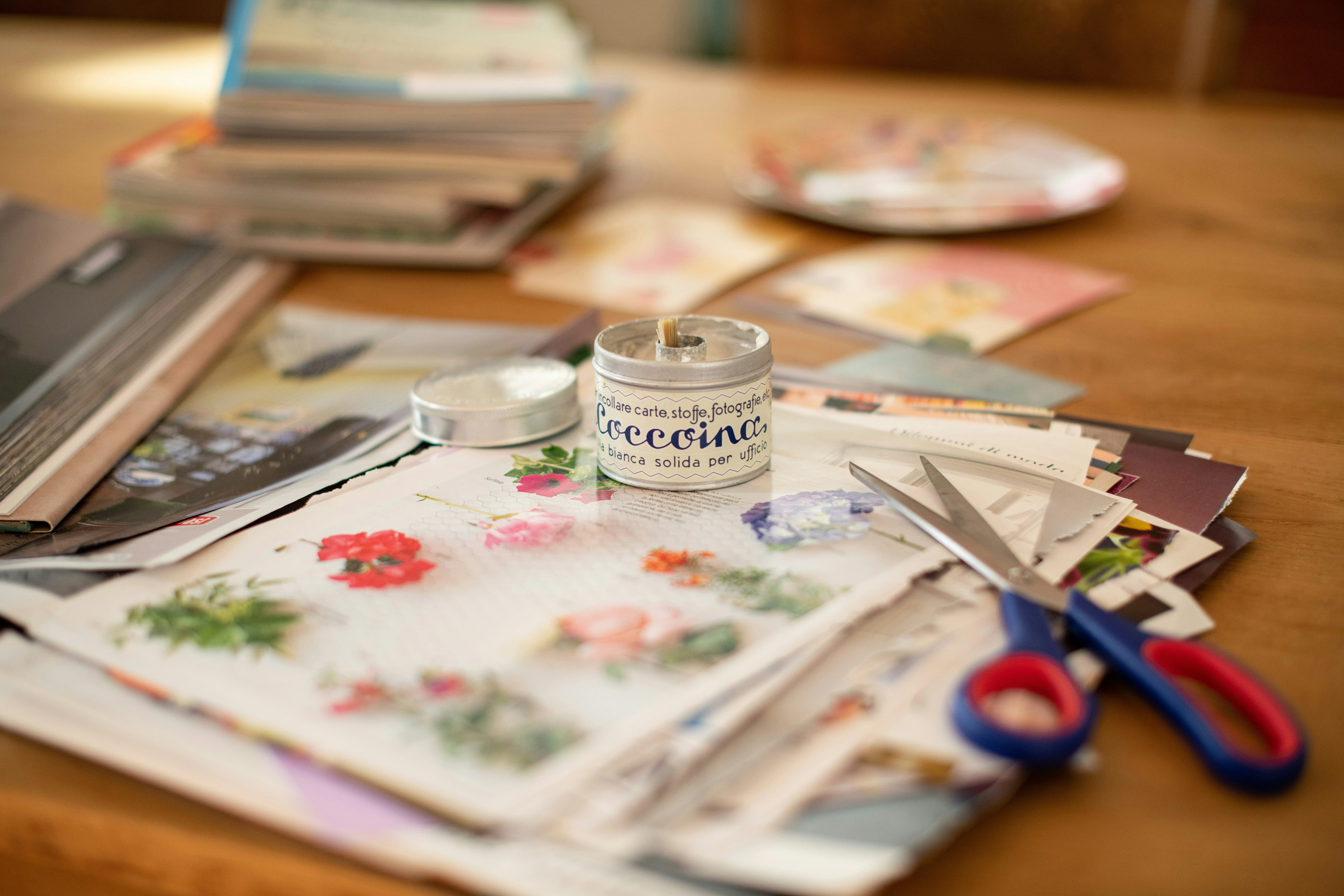 Junk Journaling : l’activité créative entre scrapbooking et journal intime qui fait fureur - Unsplash - Coraline Scravatte