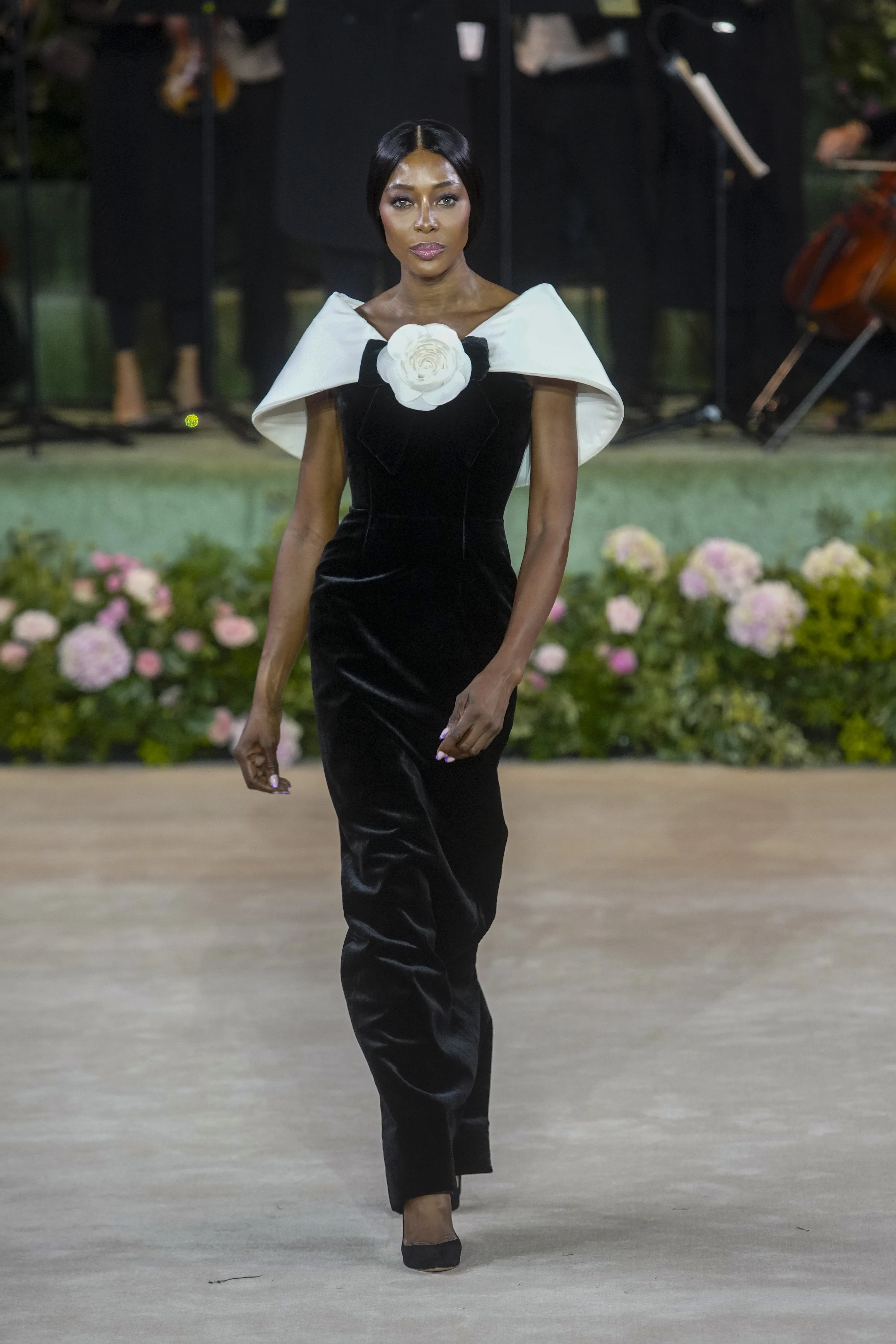 Naomi Campbell au sommet, hommage décalé à Anna Wintour… Ce qu’il faut retenir de la Fashion Week de Londres - Photo News/Jeff Moore - Audrey Morard