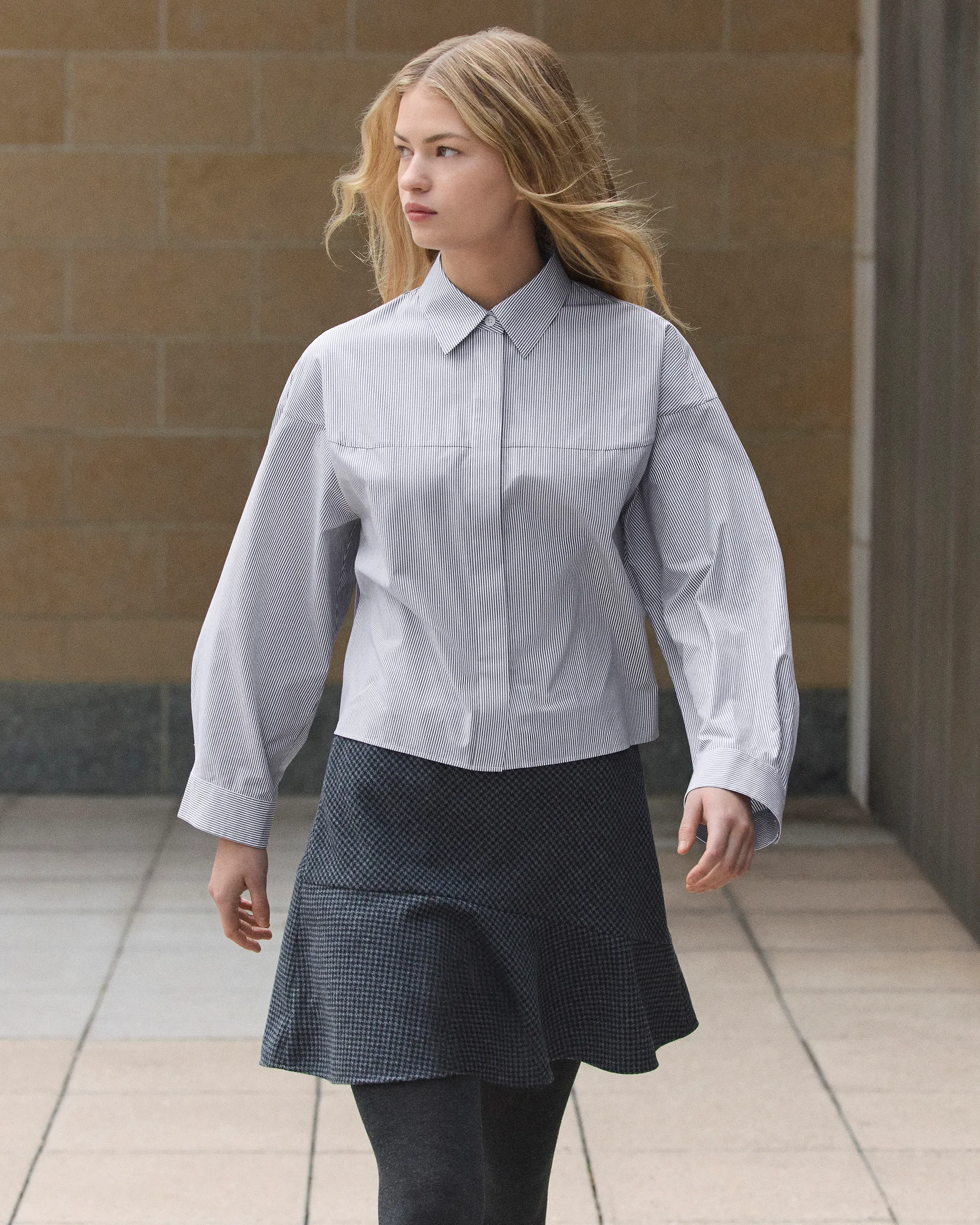 Clare Waight Keller : « Le véritable concept de l’habillement aujourd’hui, c’est de vous faciliter la vie » - Uniqlo - Charlotte Vanbever
