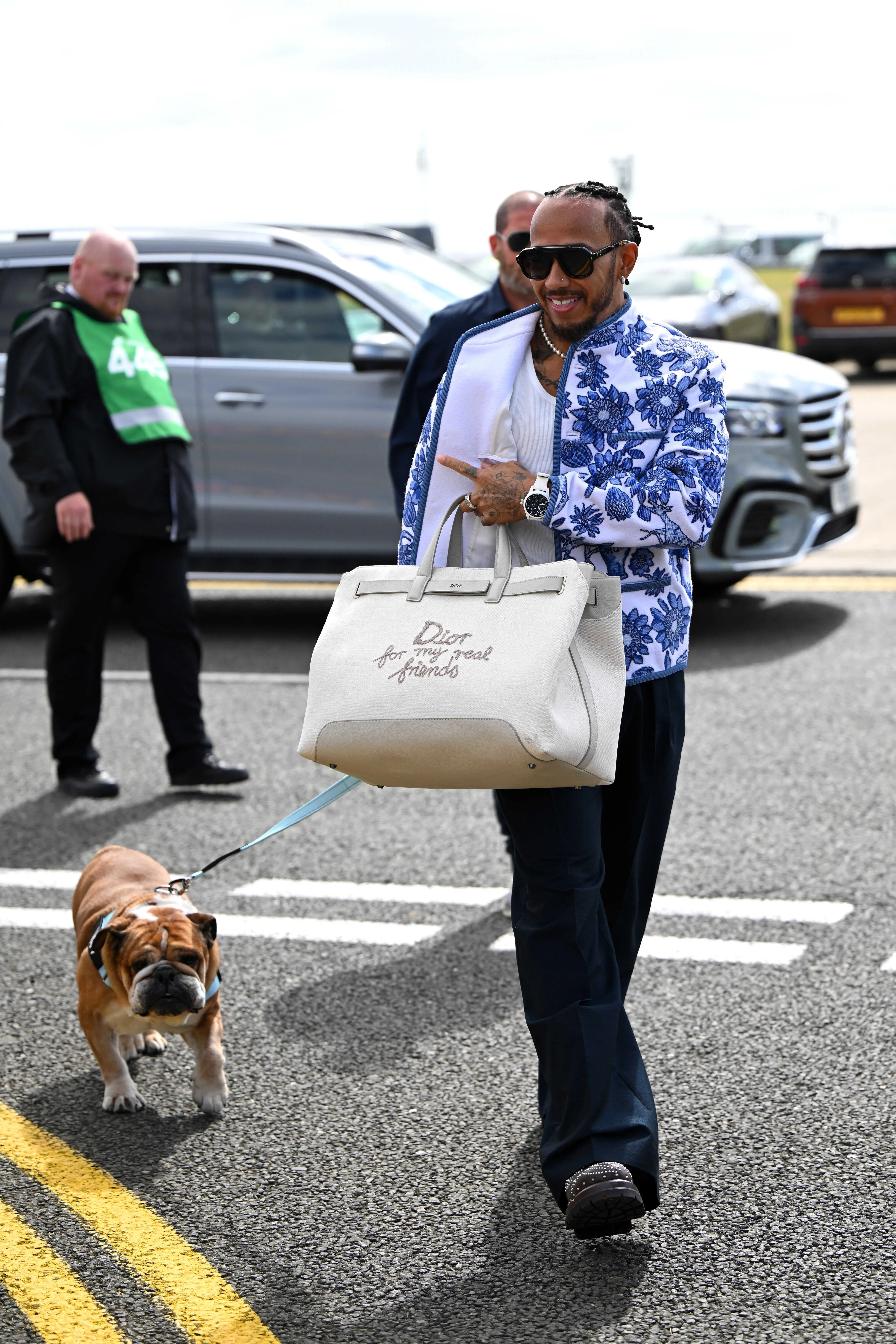 Lewis Hamilton perd son chien Roscoe : le deuil animalier, un chagrin encore trop sous-estimé - Photo News/Sam Bagnall - Audrey Morard