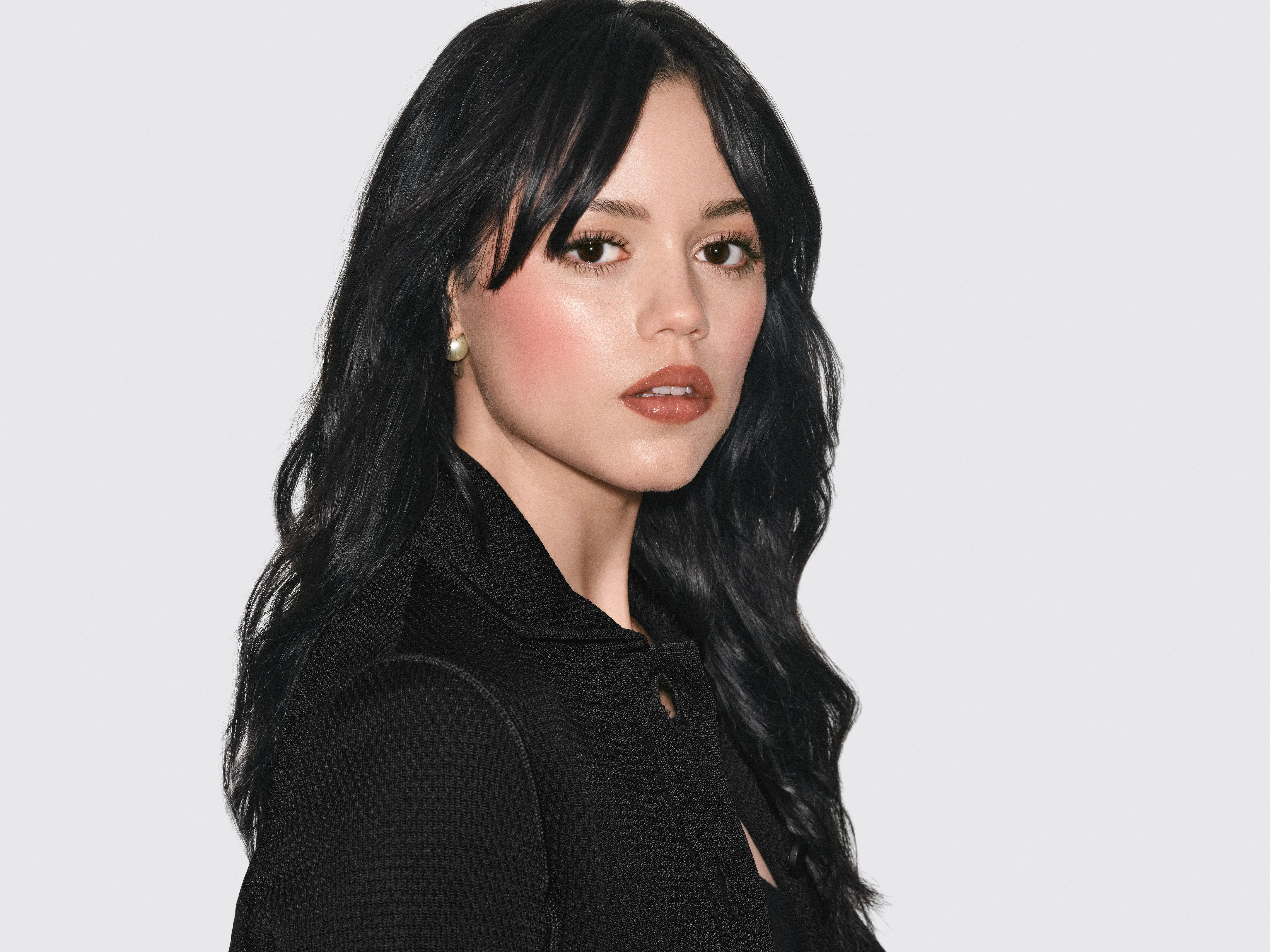 Les confidences beauté et bien-être de Jenna Ortega - DAN JACKSON - Dior - Ingrid Van Langhendonck