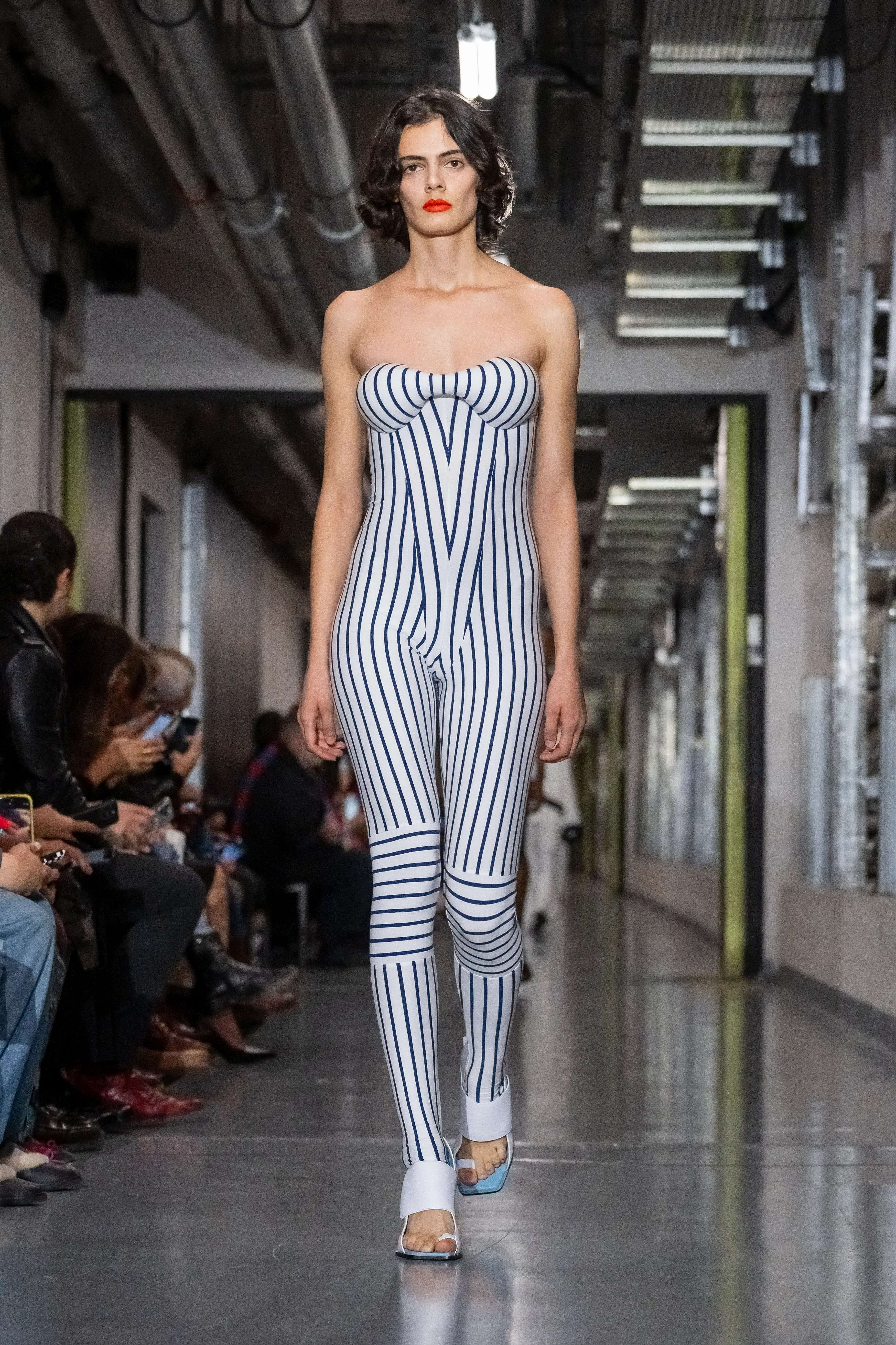 Premier défilé de Duran Lantink chez Jean-Paul Gaultier : hommage punk ou trahison ? - Photo News - Camille Vernin