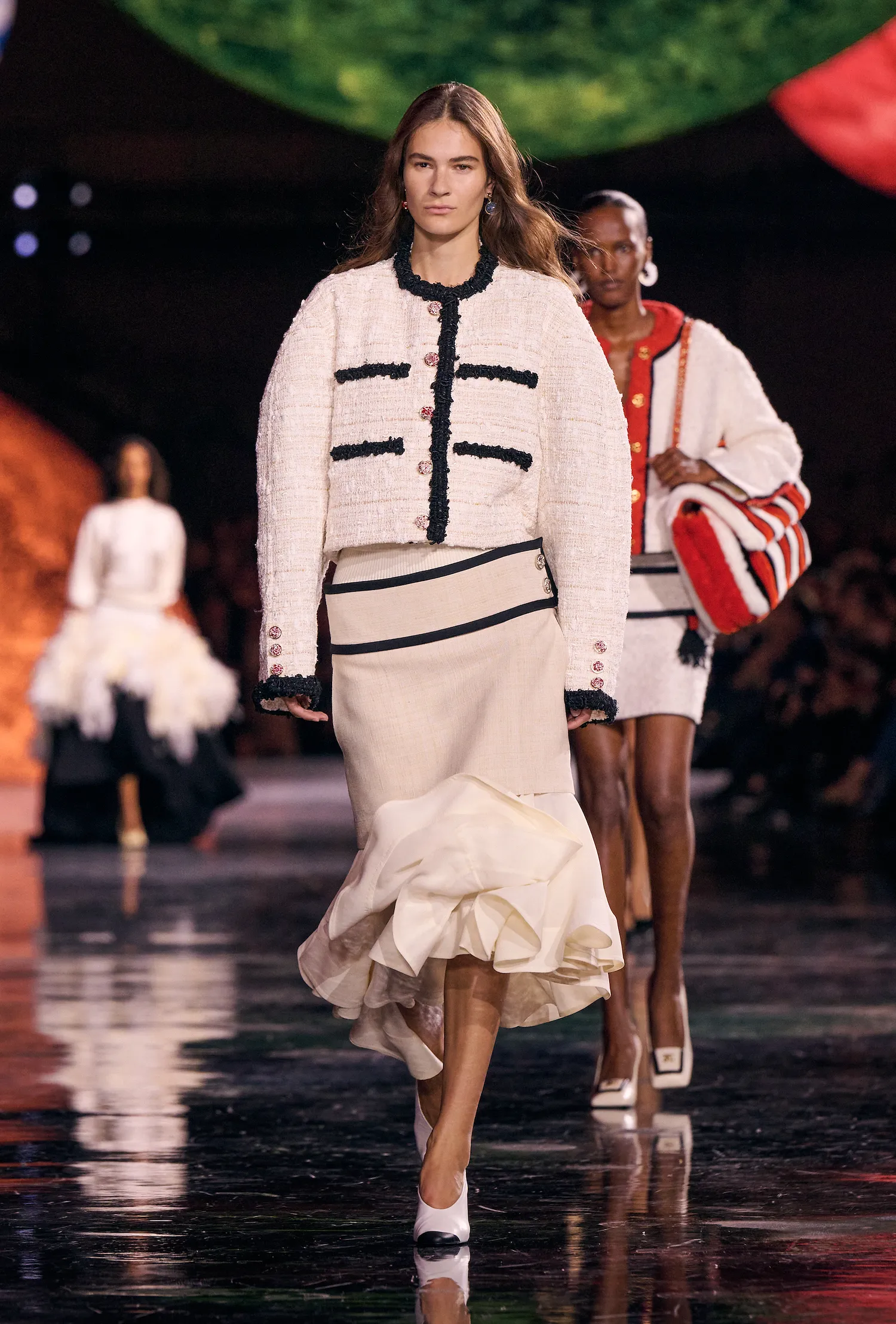 Fashion Week de Paris : le franco-belge Matthieu Blazy propulse Chanel dans une nouvelle galaxie - Chanel - Audrey Morard
