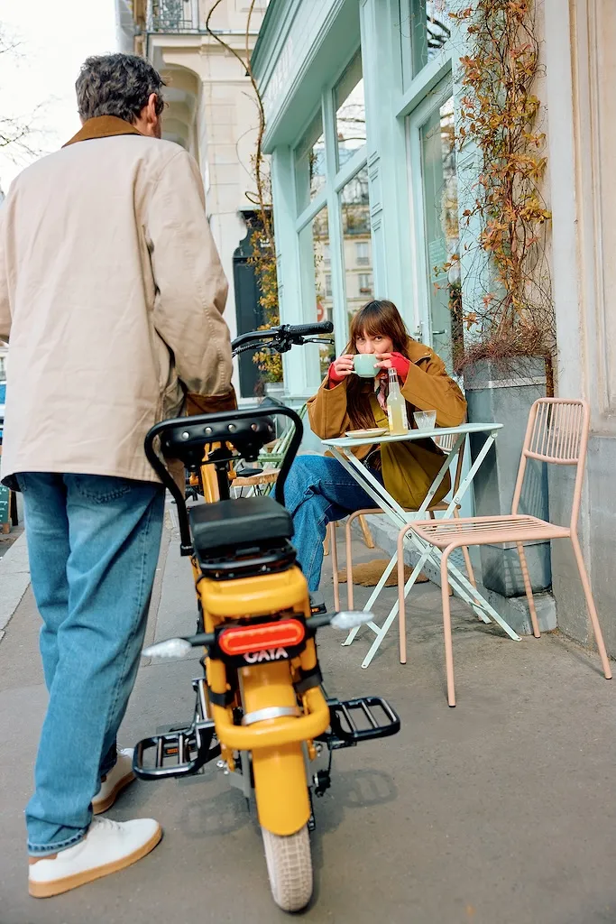 Comment le vélo urbain s’impose comme le micro-véhicule de demain ? - Anissa Hezzaz