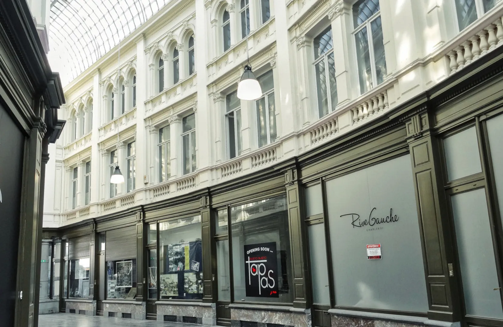 La Belgique autrement (1/5) : comment Charleroi est devenue la Berlin belge - Anissa Hezzaz