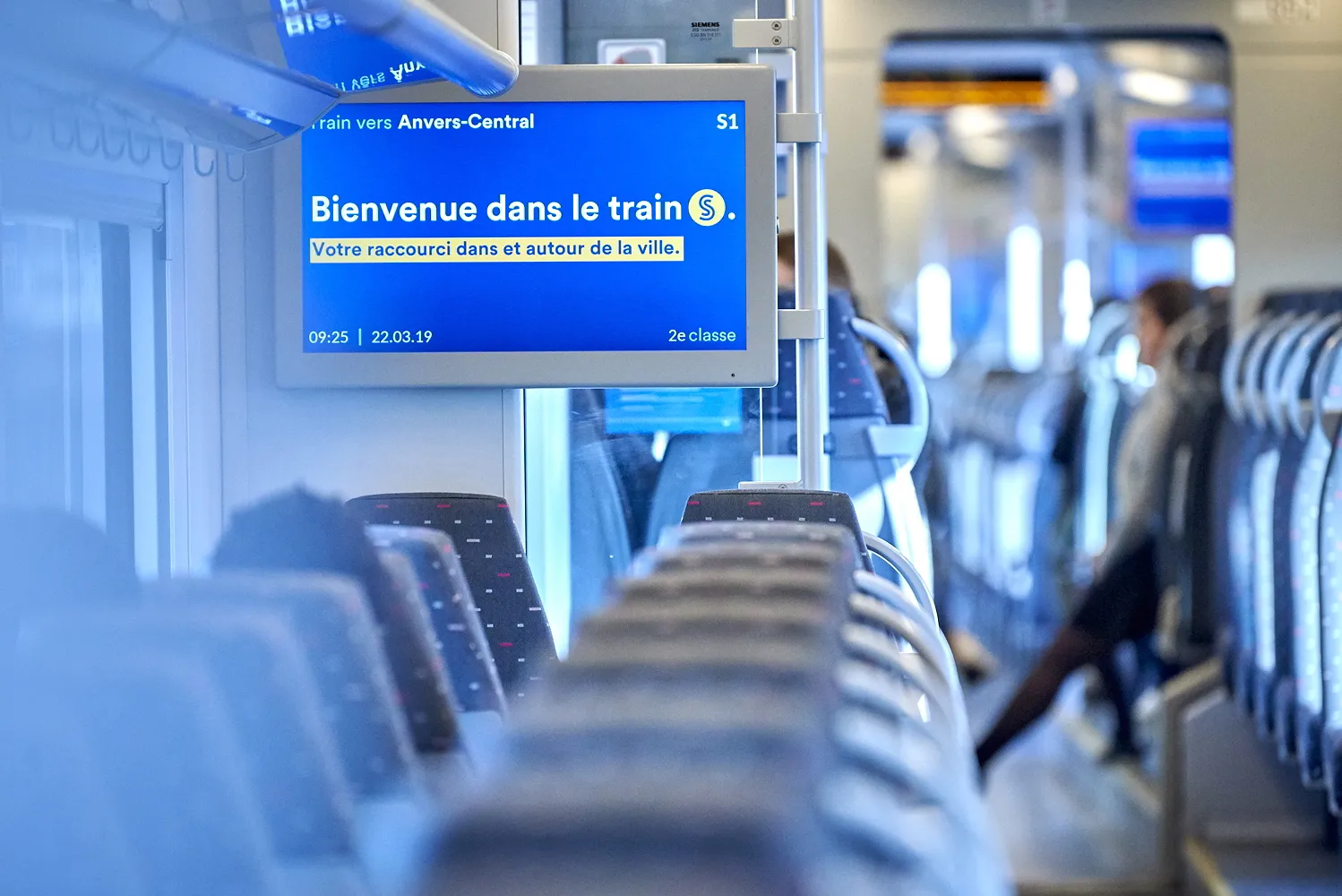 Train, voiture ou vélo : qui sera le plus rapide ? - SNCB - Léa Rifaut