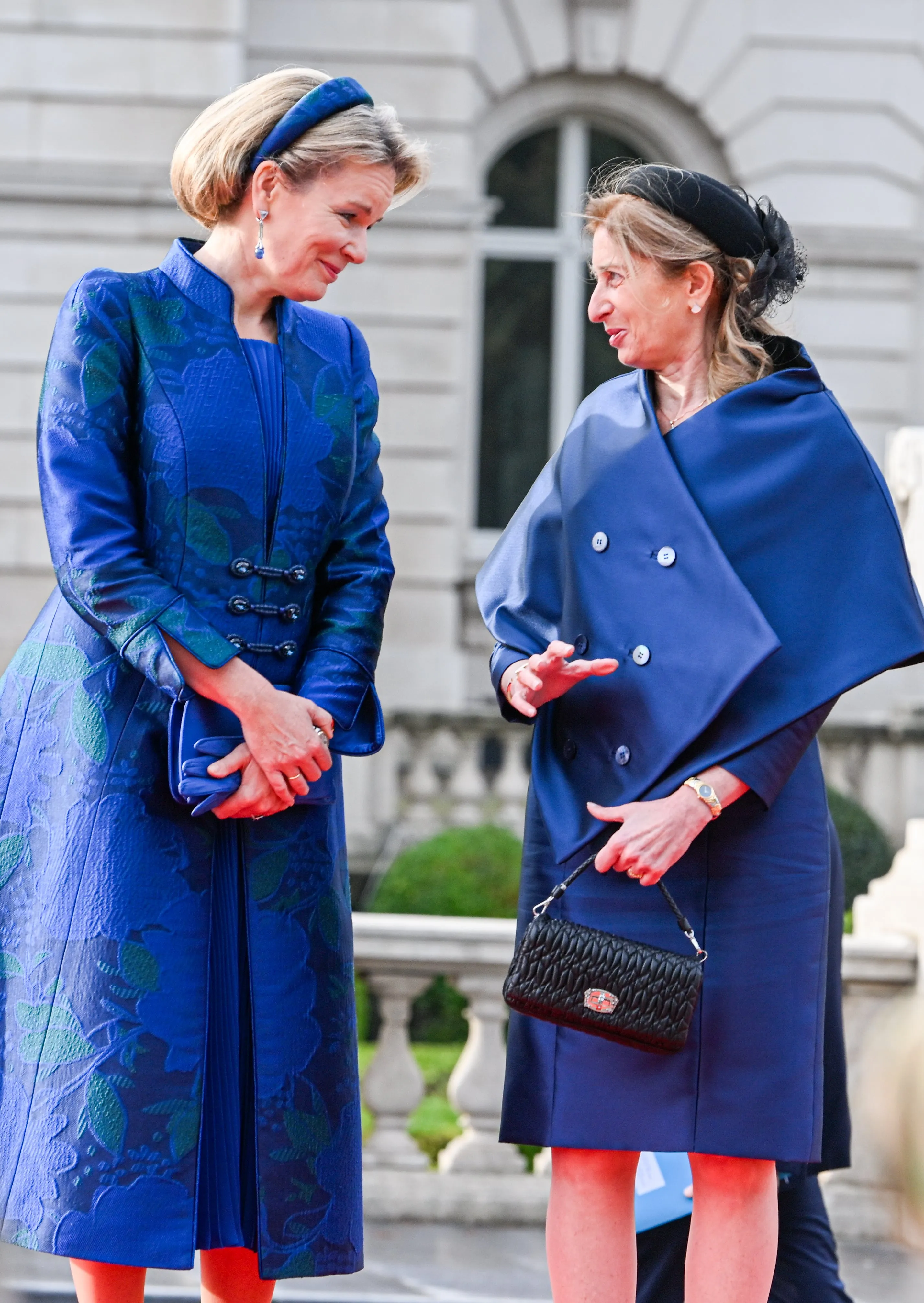 La tenue de la reine Mathilde cachait-elle un hommage à l’Italie ? - Photo News - Camille Vernin