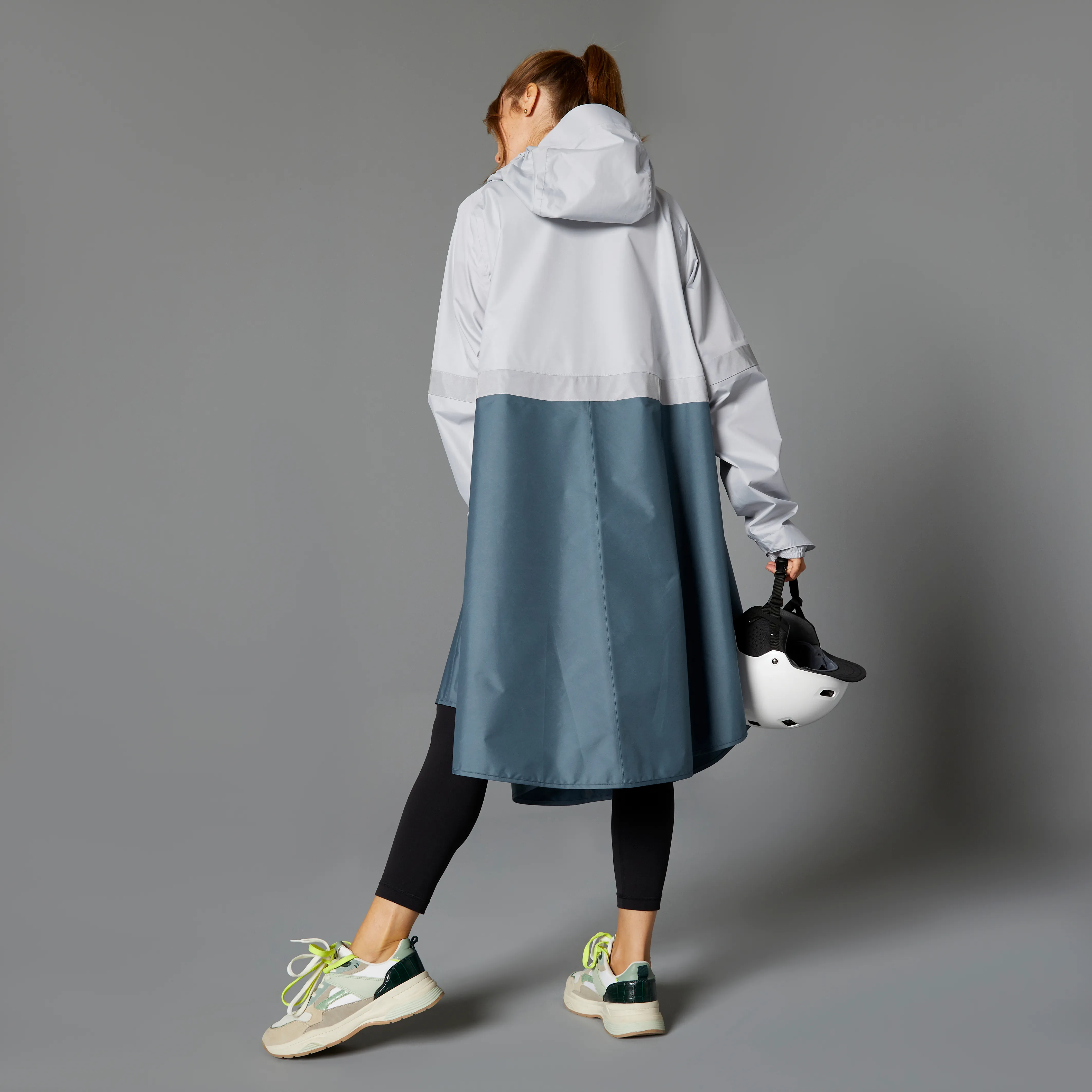 Imperméable et dans le vent : la remontada fashion du K-Way - Decathlon - Charlotte Vanbever