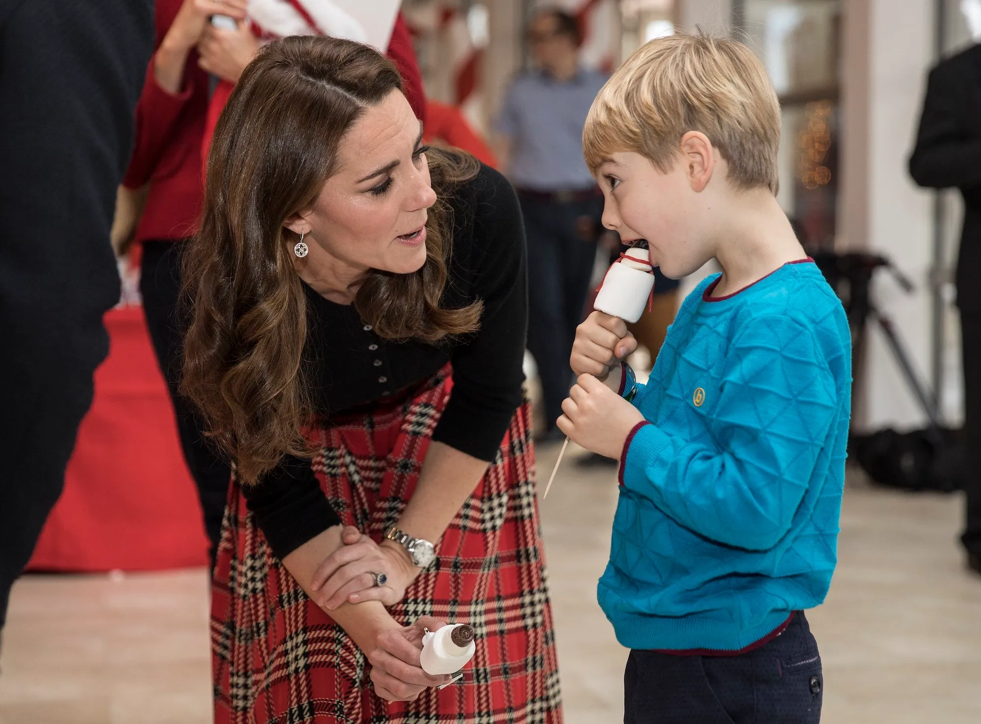 Comment le tartan est devenu tendance et branché grâce à Kate Middleton - Photo News - Audrey Morard