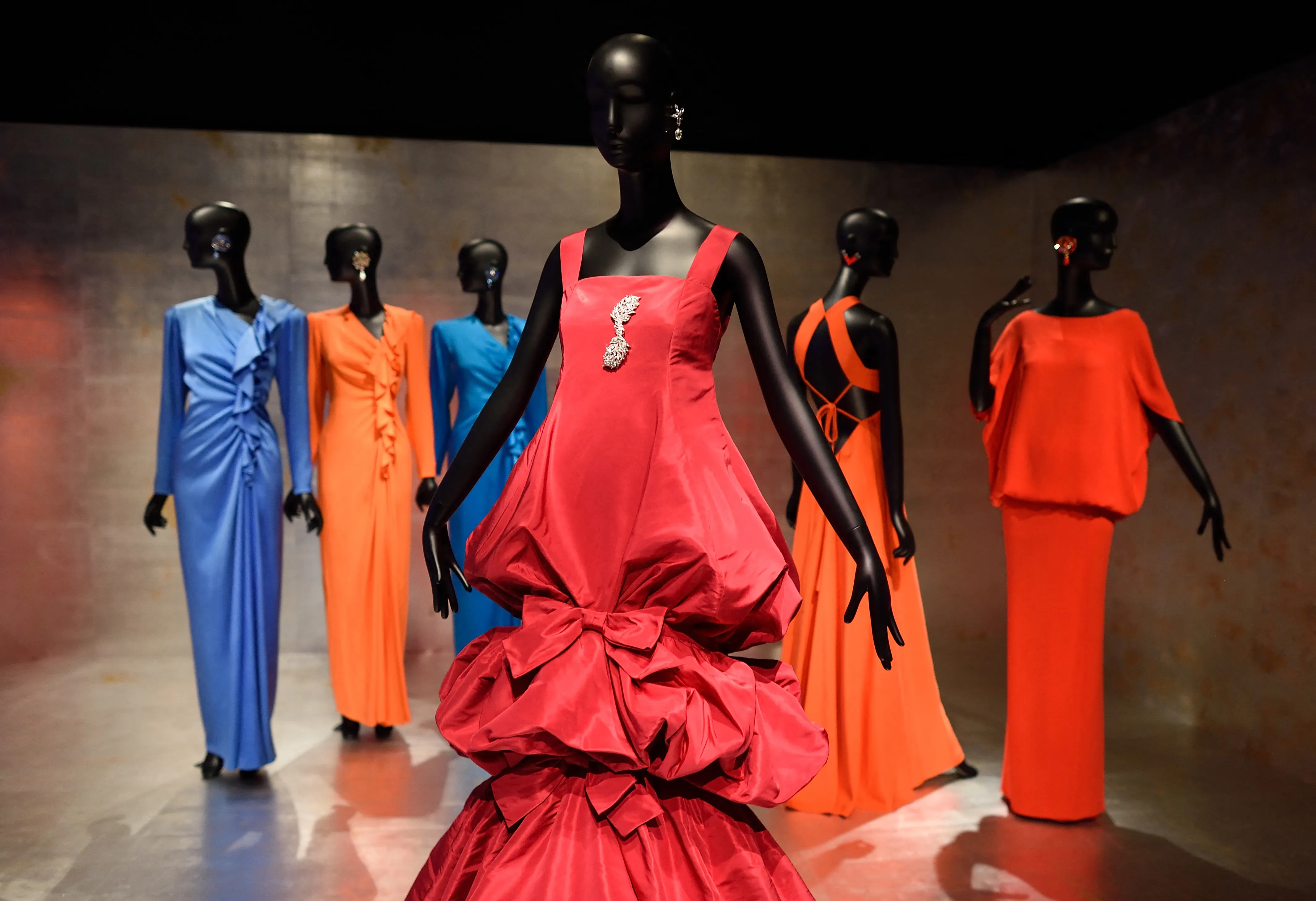 Décès de Jacqueline de Ribes : 3 leçons de style à piquer à la dernière reine de la mode parisienne - BELGA/AFP. Don Emmert - Camille Vernin