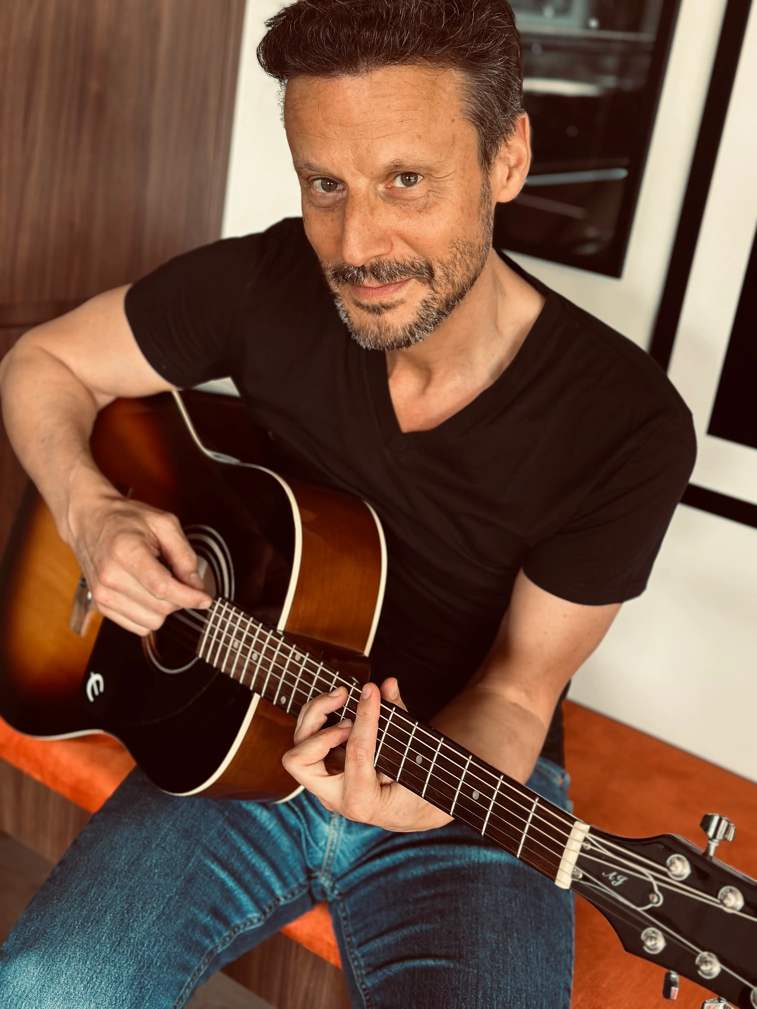 Parcours inspirant : ce docteur a décidé d’aussi soigner par la musique - DR - Charlotte Vanbever