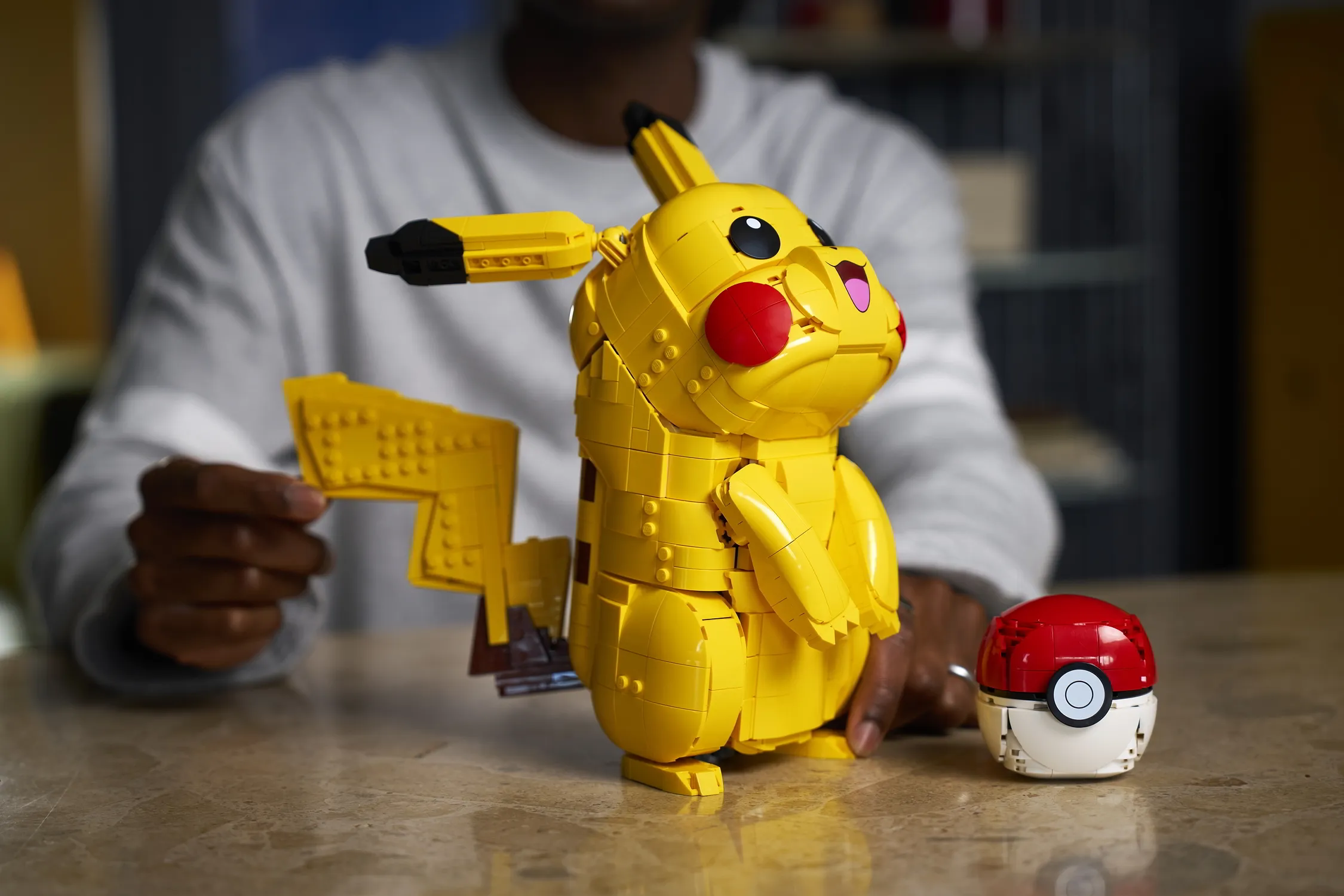 LEGO lance une nouvelle collection qui va rendre fous les fans de Pokémon - Sigrid Descamps - Journaliste