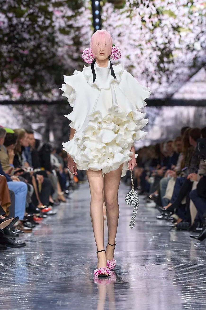 Dior Haute Couture : le coup de maître de Jonathan Anderson dont tout le monde parle ce matin - Dior - Camille Vernin