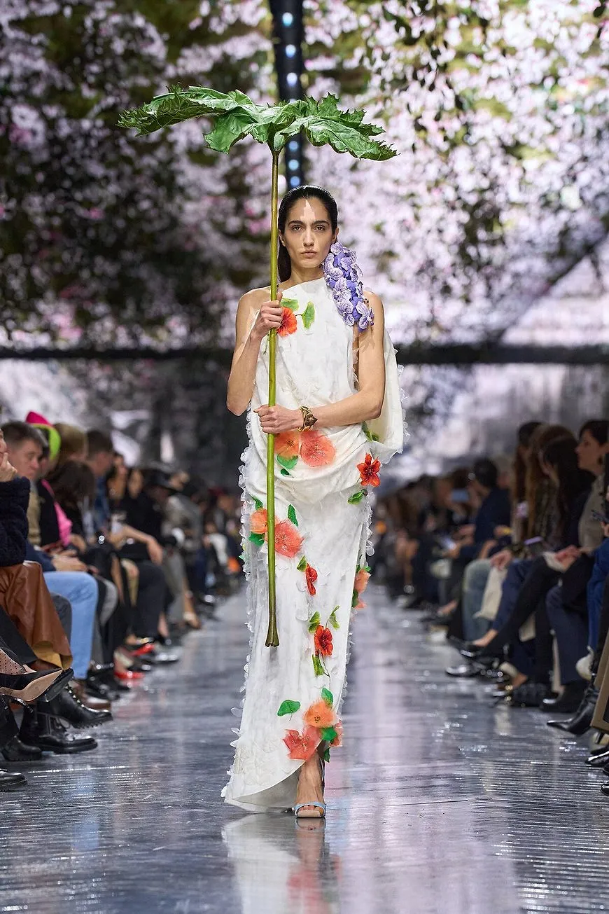 Dior Haute Couture : le coup de maître de Jonathan Anderson dont tout le monde parle ce matin - Dior - Camille Vernin
