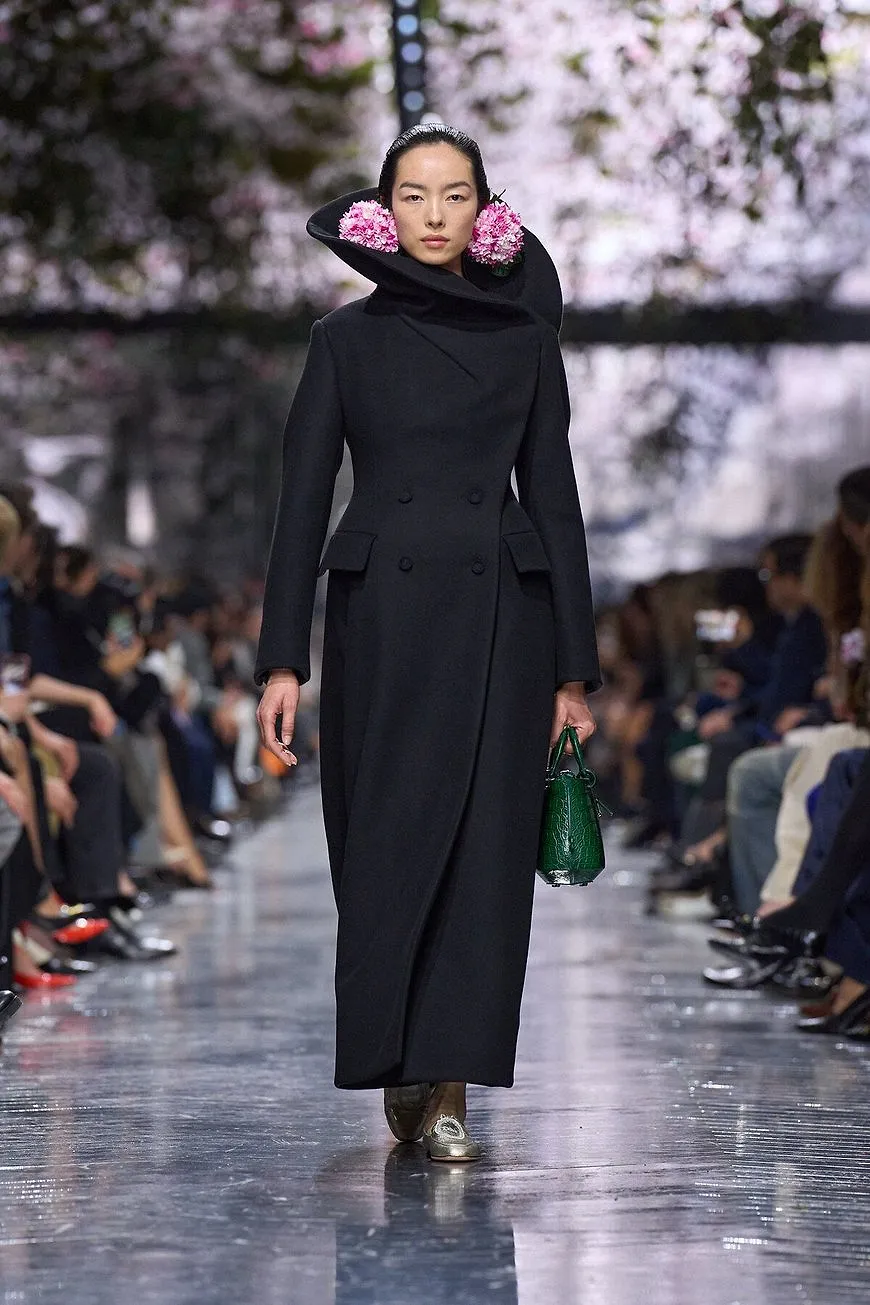 Dior Haute Couture : le coup de maître de Jonathan Anderson dont tout le monde parle ce matin - Dior - Camille Vernin