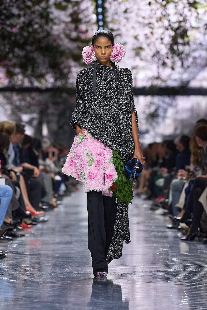 Dior Haute Couture : le coup de maître de Jonathan Anderson dont tout le monde parle ce matin - Dior - Camille Vernin