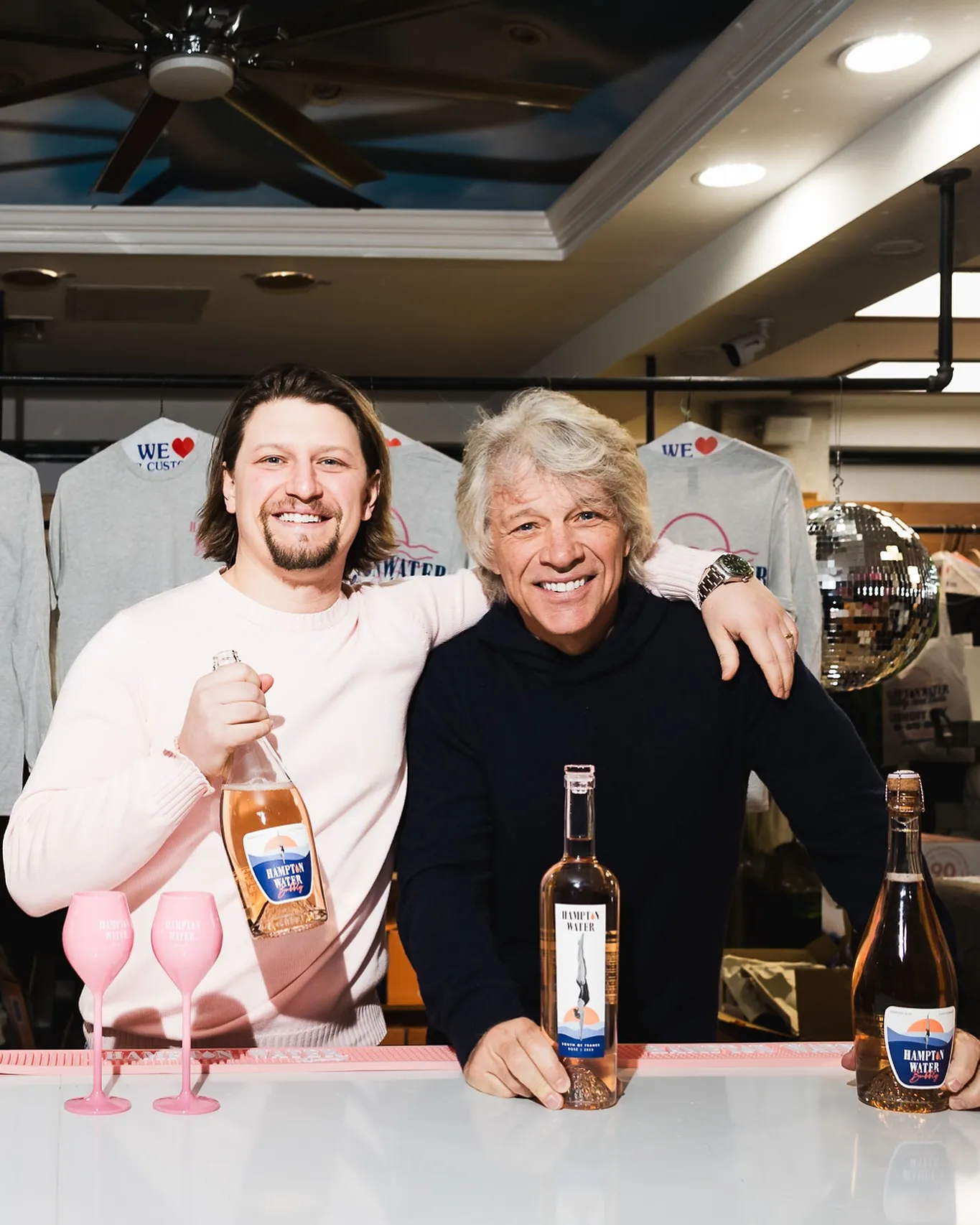 Kylie Minogue, Snoop Dogg, Brad Pitt.... Dix célébrités dont les vins cartonnent - Hampton Water - Sigrid Descamps - Journaliste