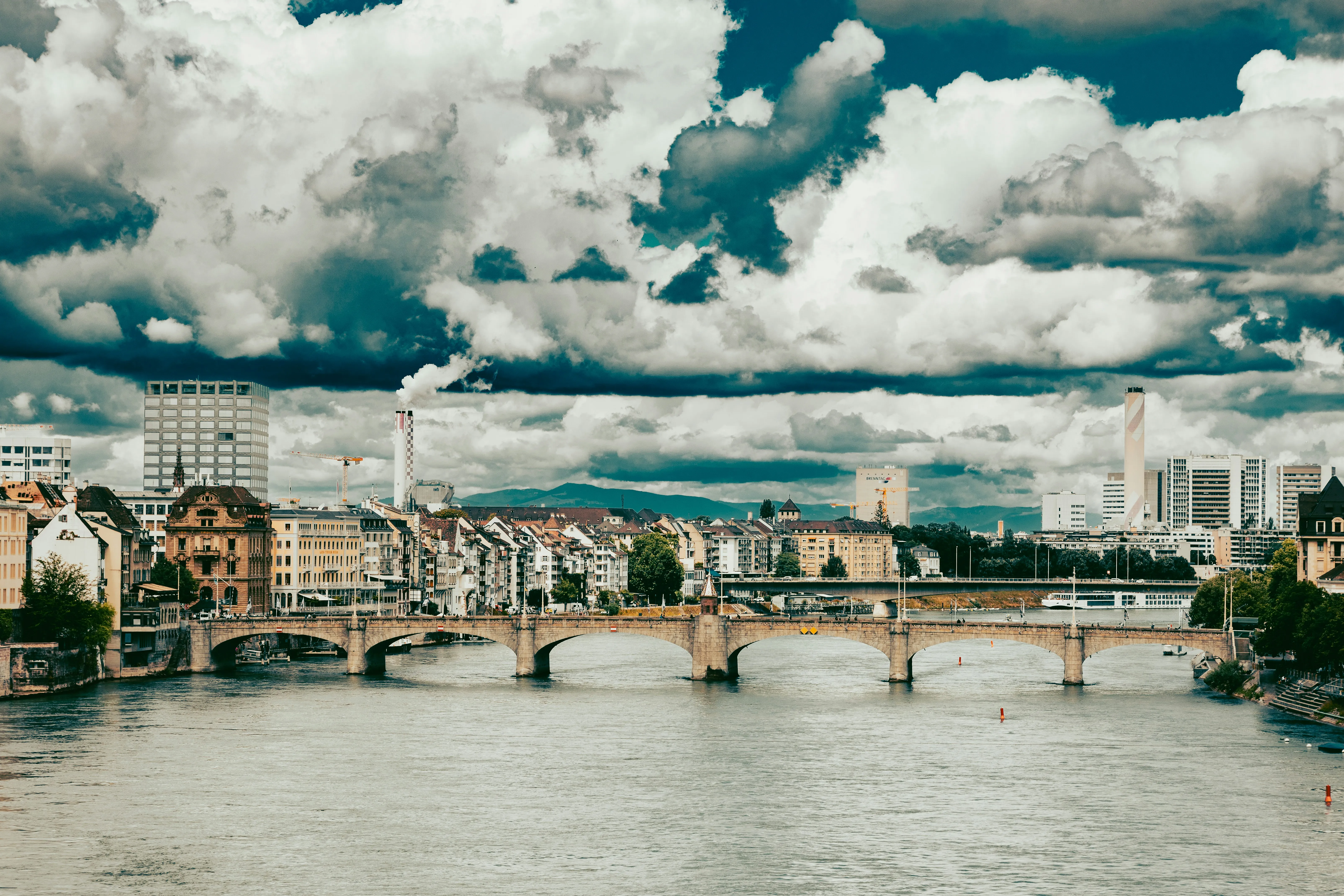 La ville la plus chère du monde se trouve en Europe - Unslapsh - Lucile Moyon
