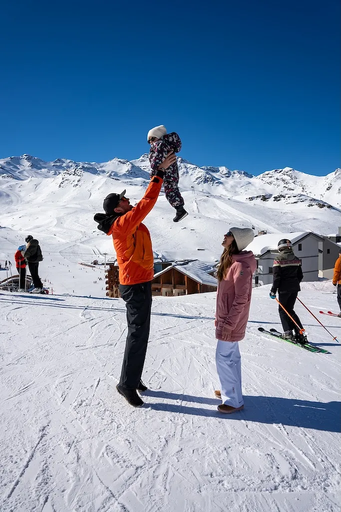 Neige capricieuse, pistes fermées : peut-on se faire rembourser et où partir l’hiver prochain ? - Anissa Hezzaz