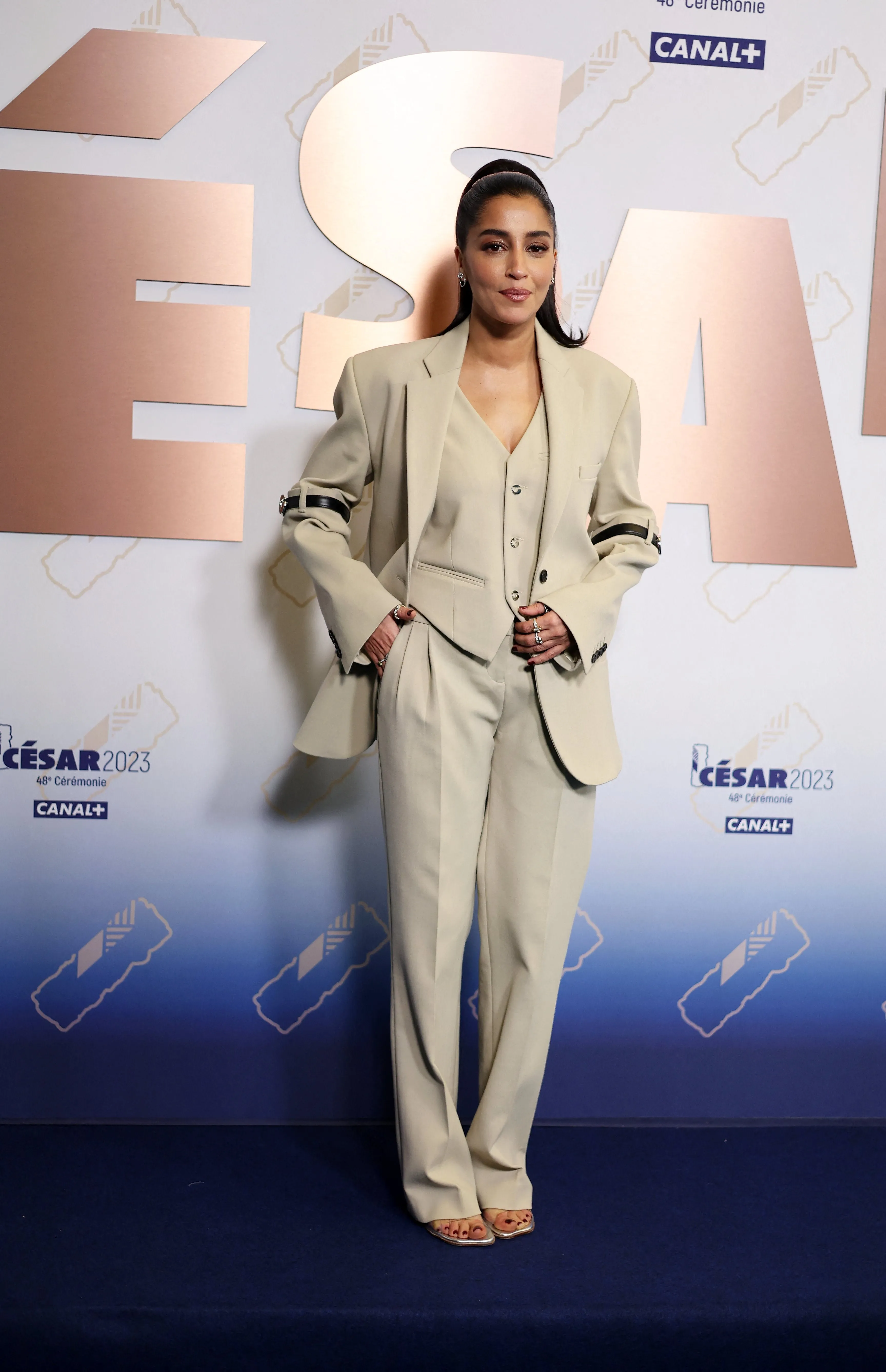 César 2026 : Leïla Bekhti fait sensation dans sa robe bustier - Photo News - Audrey Morard