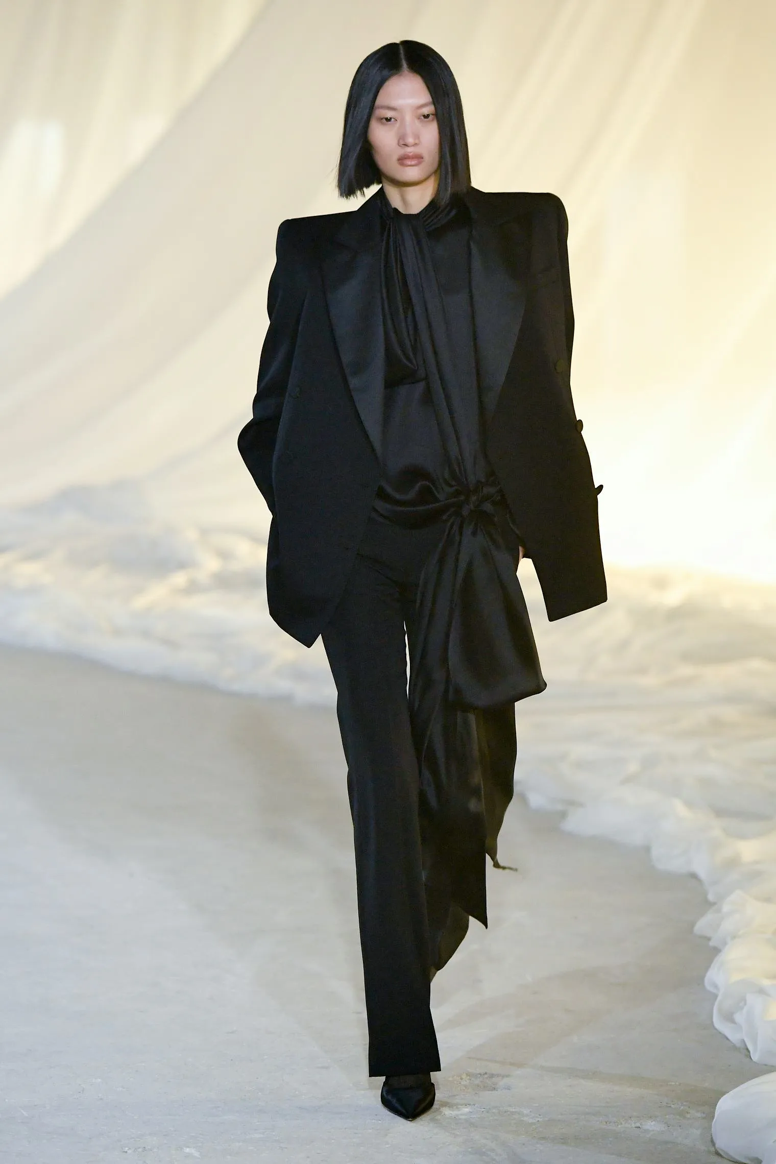La fin d’une ère : à quoi ressemblait le premier défilé Balmain sans Olivier Rousteing ? - ©Balmain - Camille Vernin
