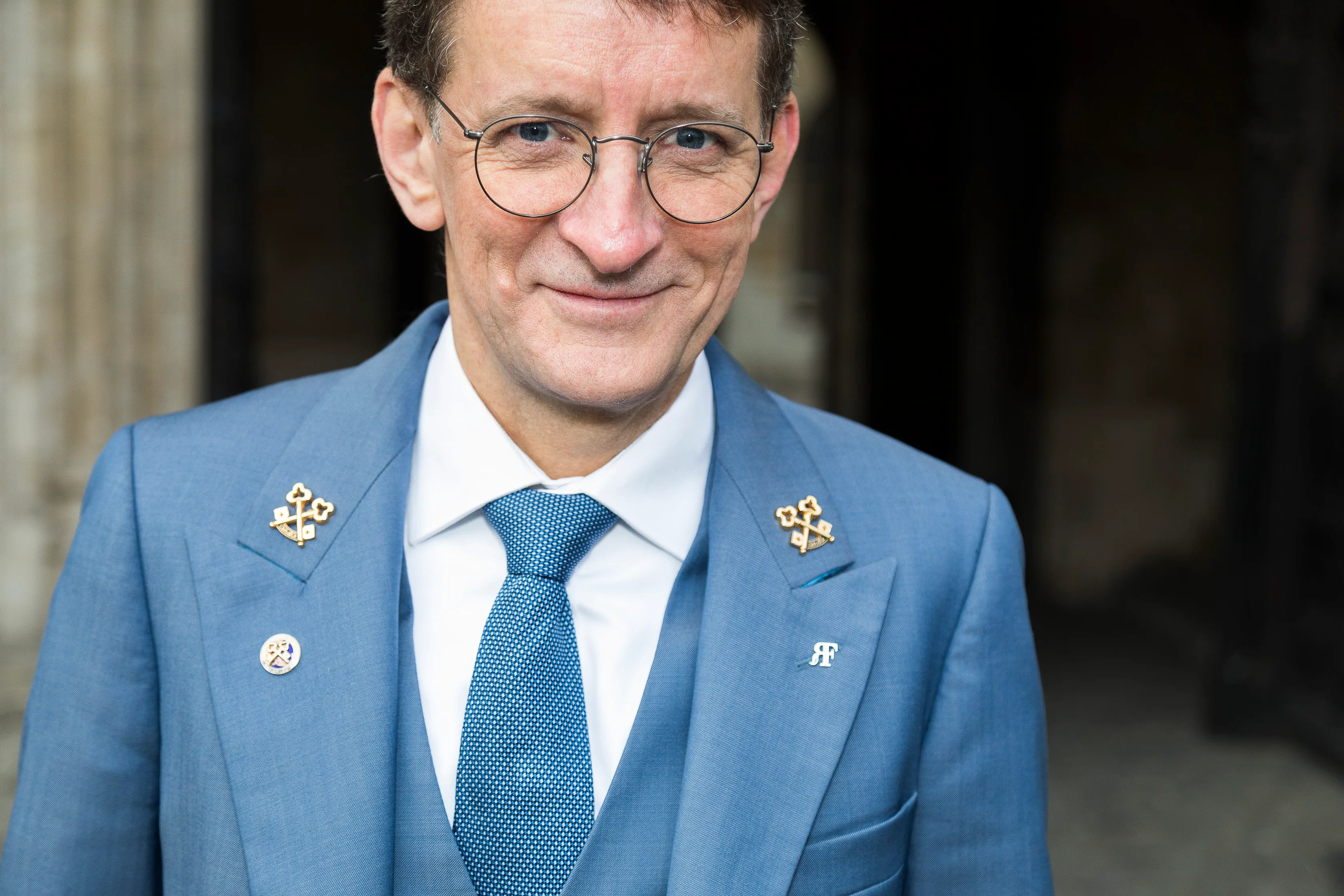 Qui sont les concierges Clefs d’Or, ces garants de l’excellence dans les hôtels cinq étoiles ? - Michel Figuet. - Sigrid Descamps - Journaliste