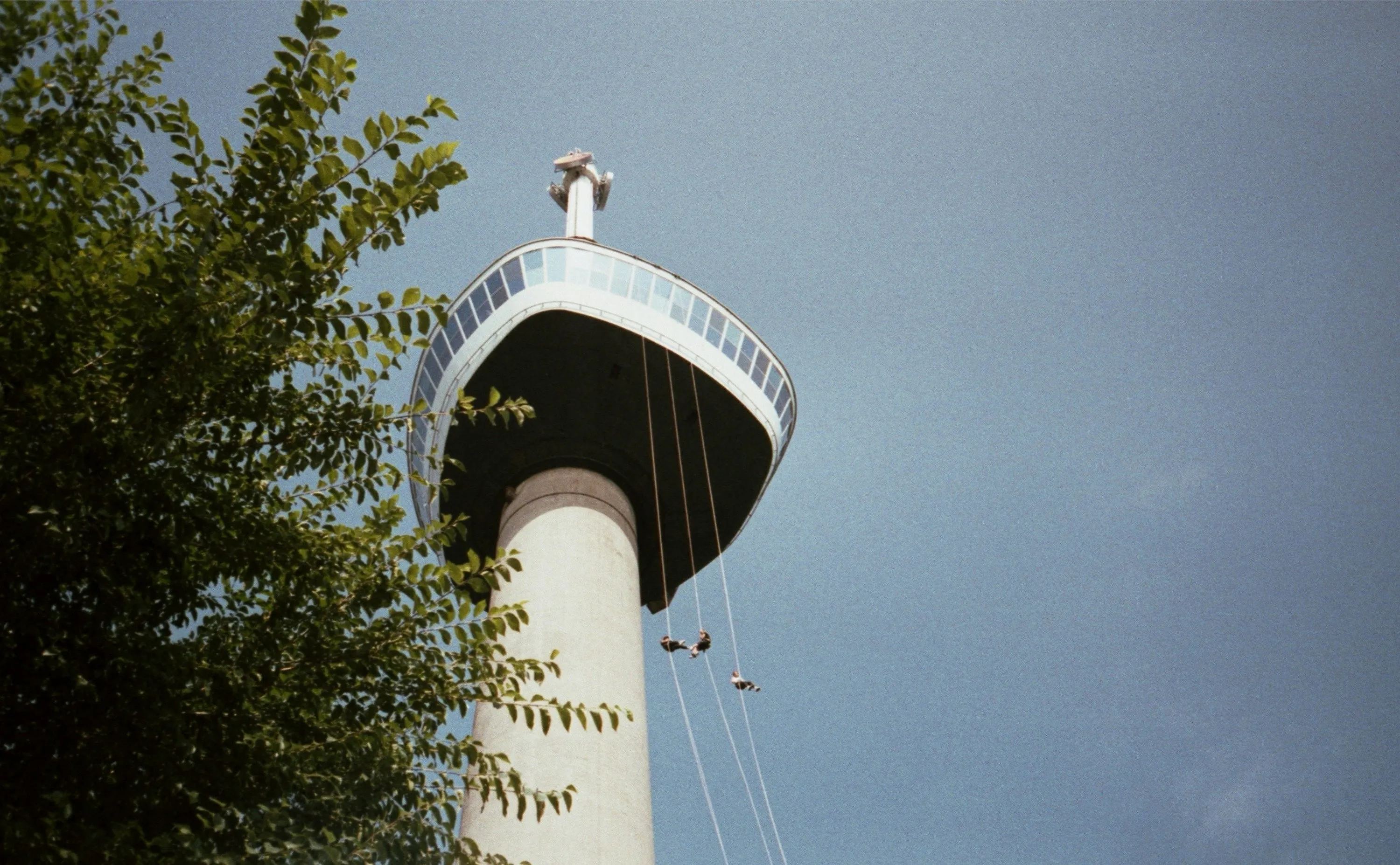 Notre top 10 des destinations à rejoindre en train pour les ponts de mai : Rotterdam, l’autre visage des Pays-Bas (2/10) - Unsplash - Noémie Maghe