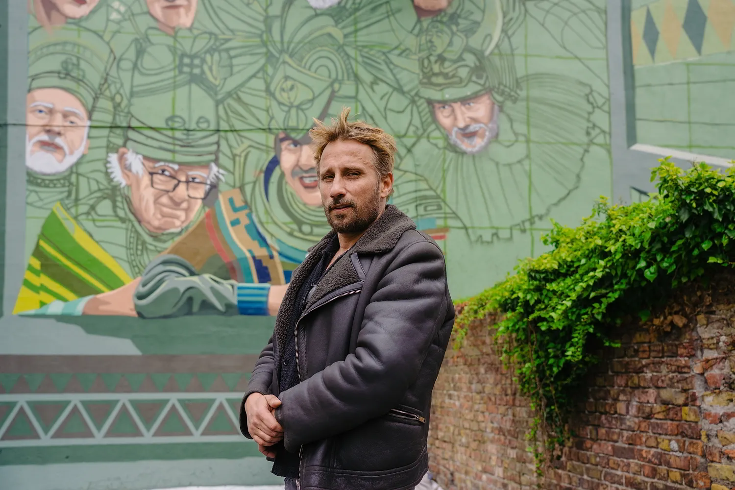 Matthias Schoenaerts : « Je ressens ce que j’ai envie de faire et je mets de la couleur dessus… » - Nick Decombel - Sigrid Descamps - Journaliste