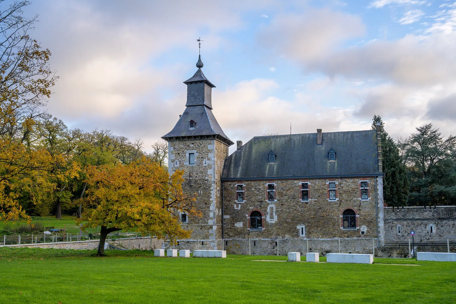 Plus de 30 châteaux vont ouvrir gratuitement leurs portes en Wallonie le 1er mai - Martin Dellicour - Noémie Maghe