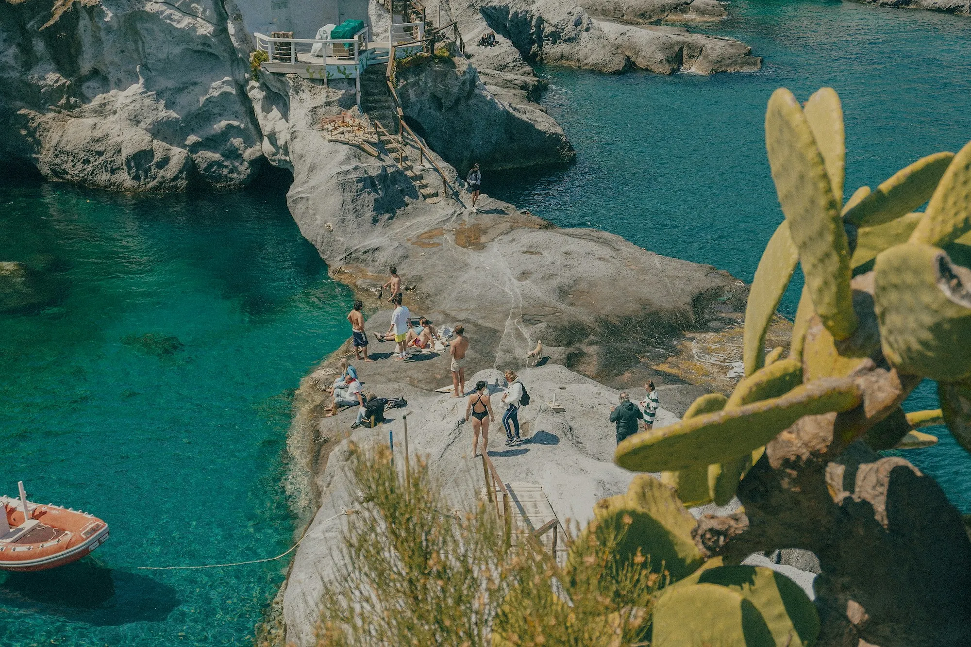 Les îles Pontines : la destination secrète en Italie idéale pour les ponts de mai - Unsplash - Audrey Morard