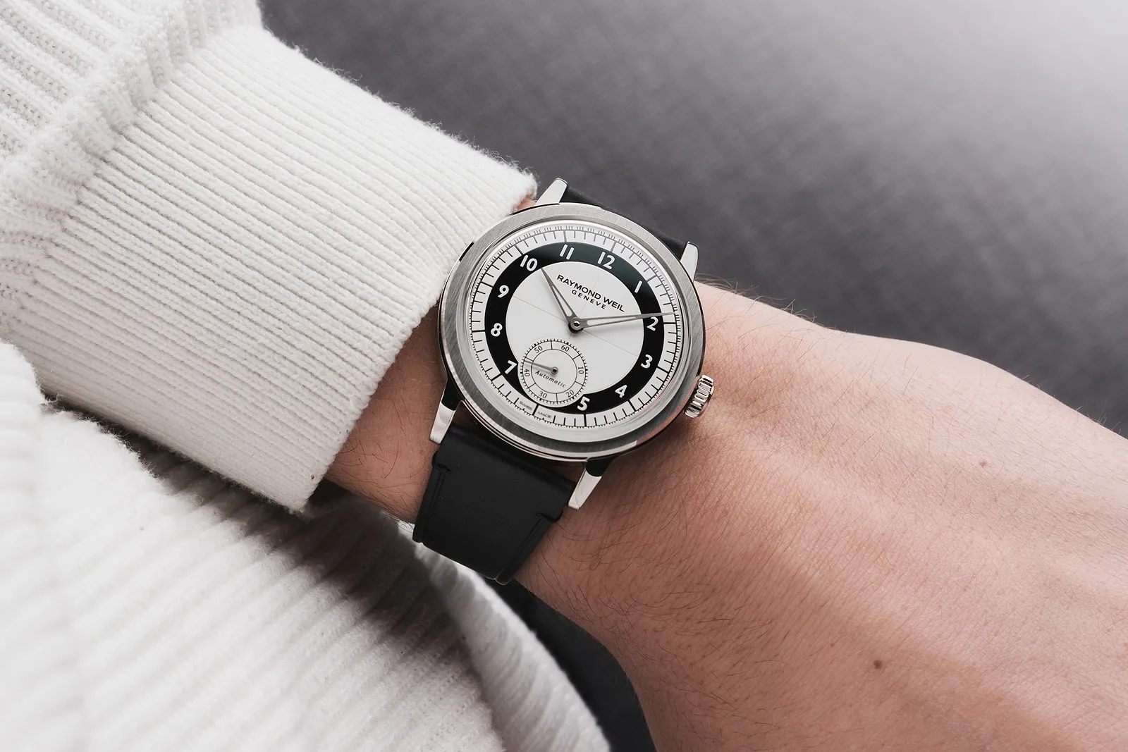 L’élégance en clair-obscur : Millesime Tuxedo fait sensation - Raymond Weil - La rédaction