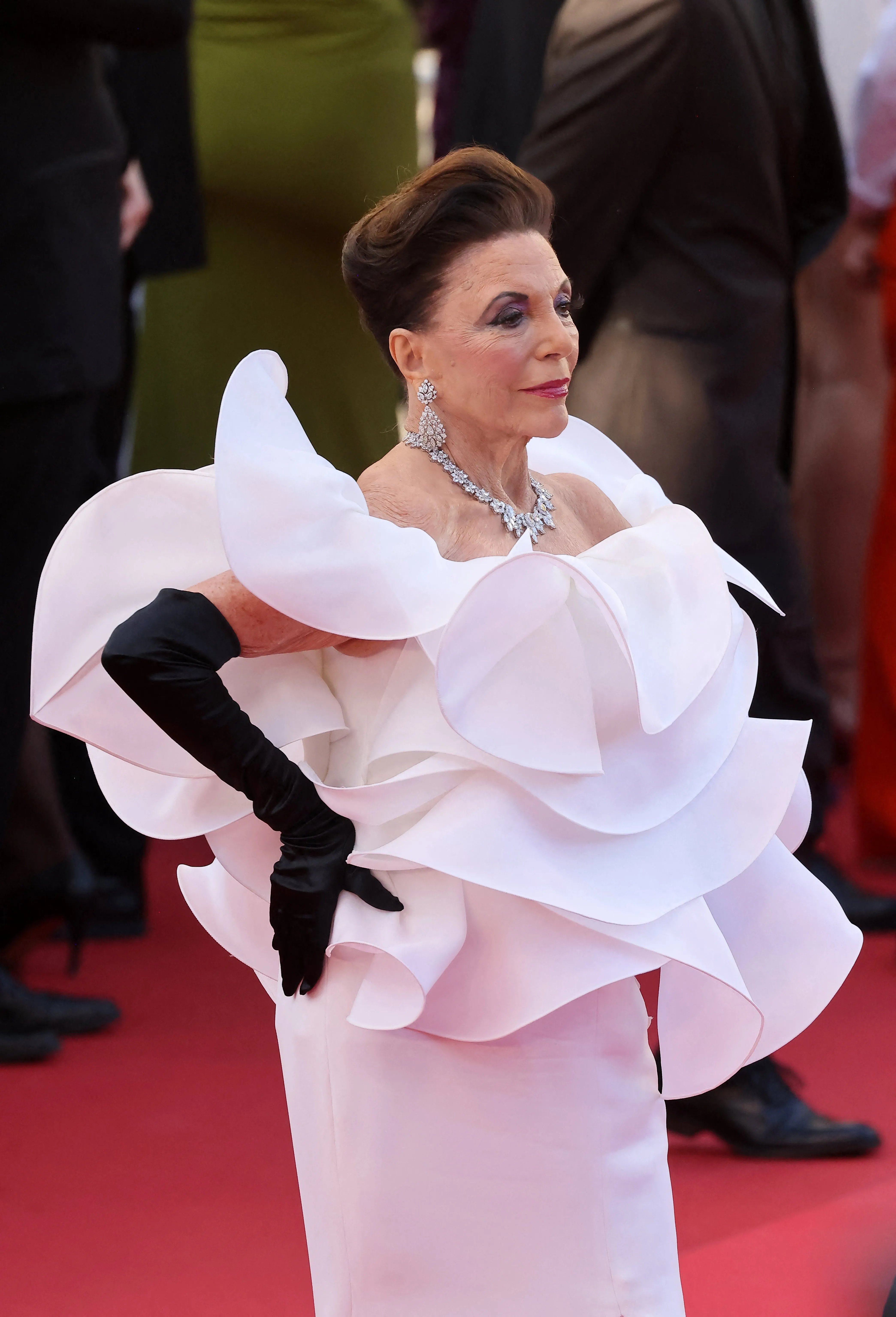 Cannes 2026 : Demi Moore, Leïla Bekhti, Philippine Leroy-Beaulieu… les looks de la cérémonie d’ouverture ont déjà mis la Croisette en feu - Photo News - Camille Vernin