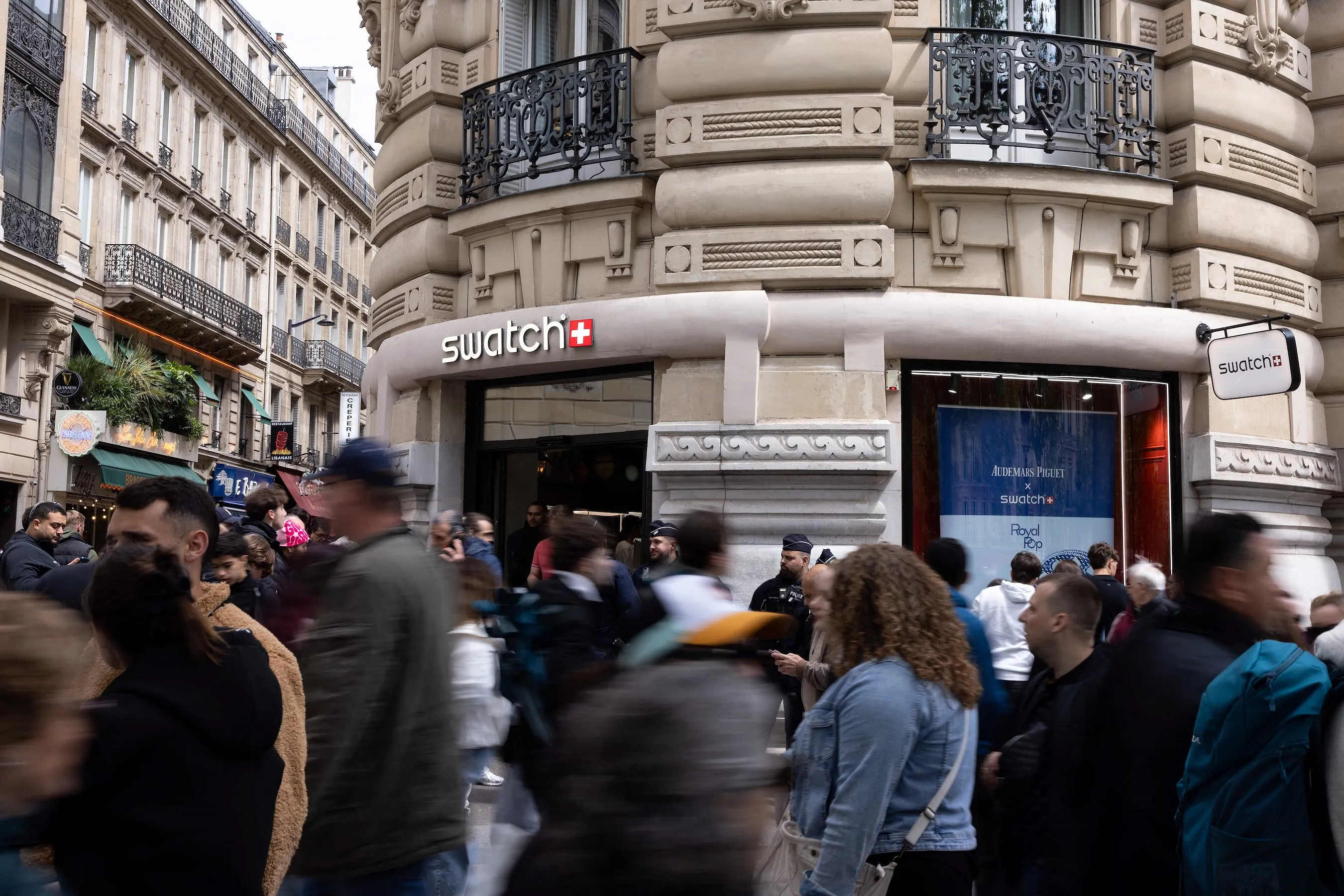 Pourquoi cette montre déclenche des scènes de chaos partout dans le monde - Photo News - Audrey Morard
