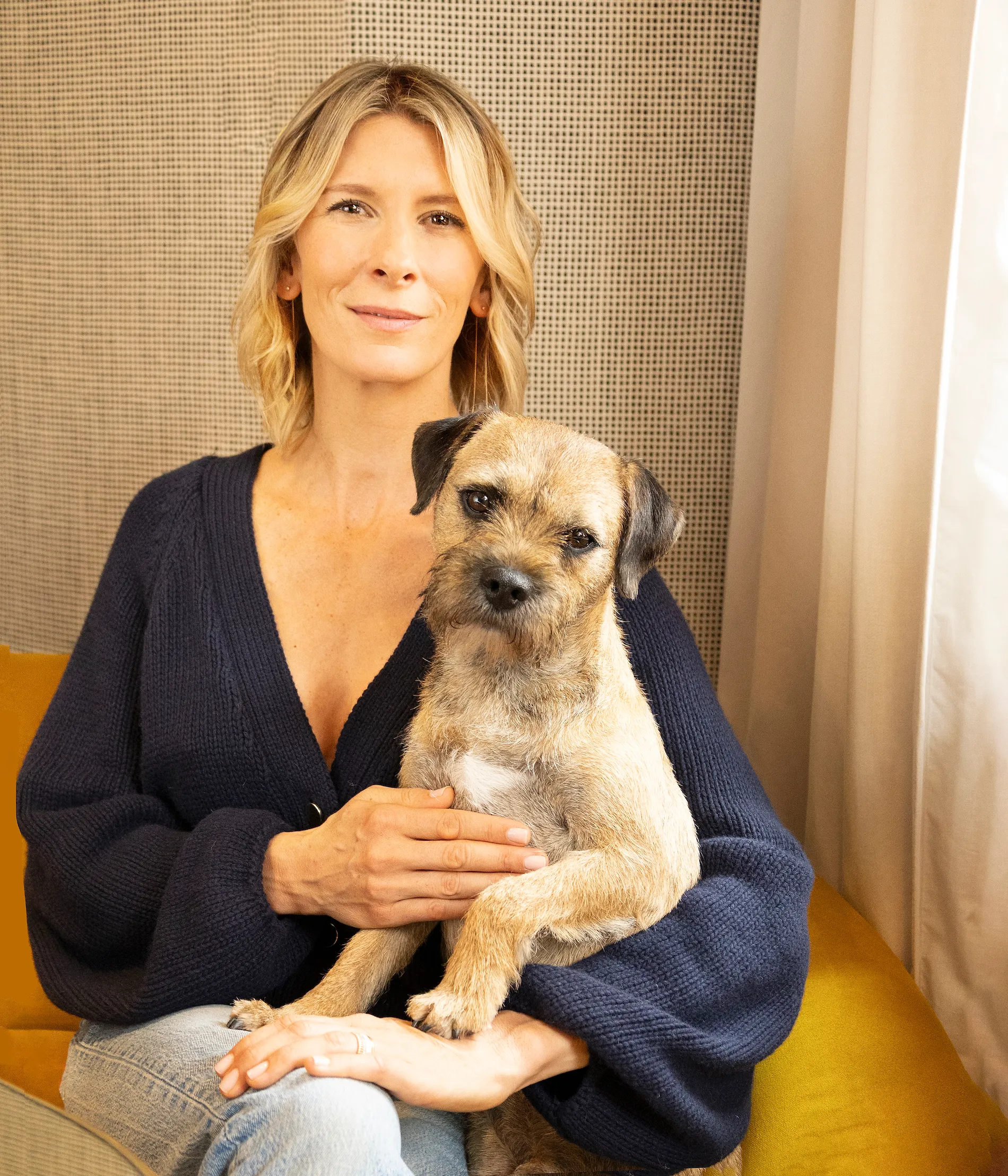 Hélène Gateau nous explique pourquoi dormir avec son chien est bénéfique : « C’est en parlant de mes nuits que j’ai fait un point sur ma vie » - Delphine Ghosarossian - Audrey Morard