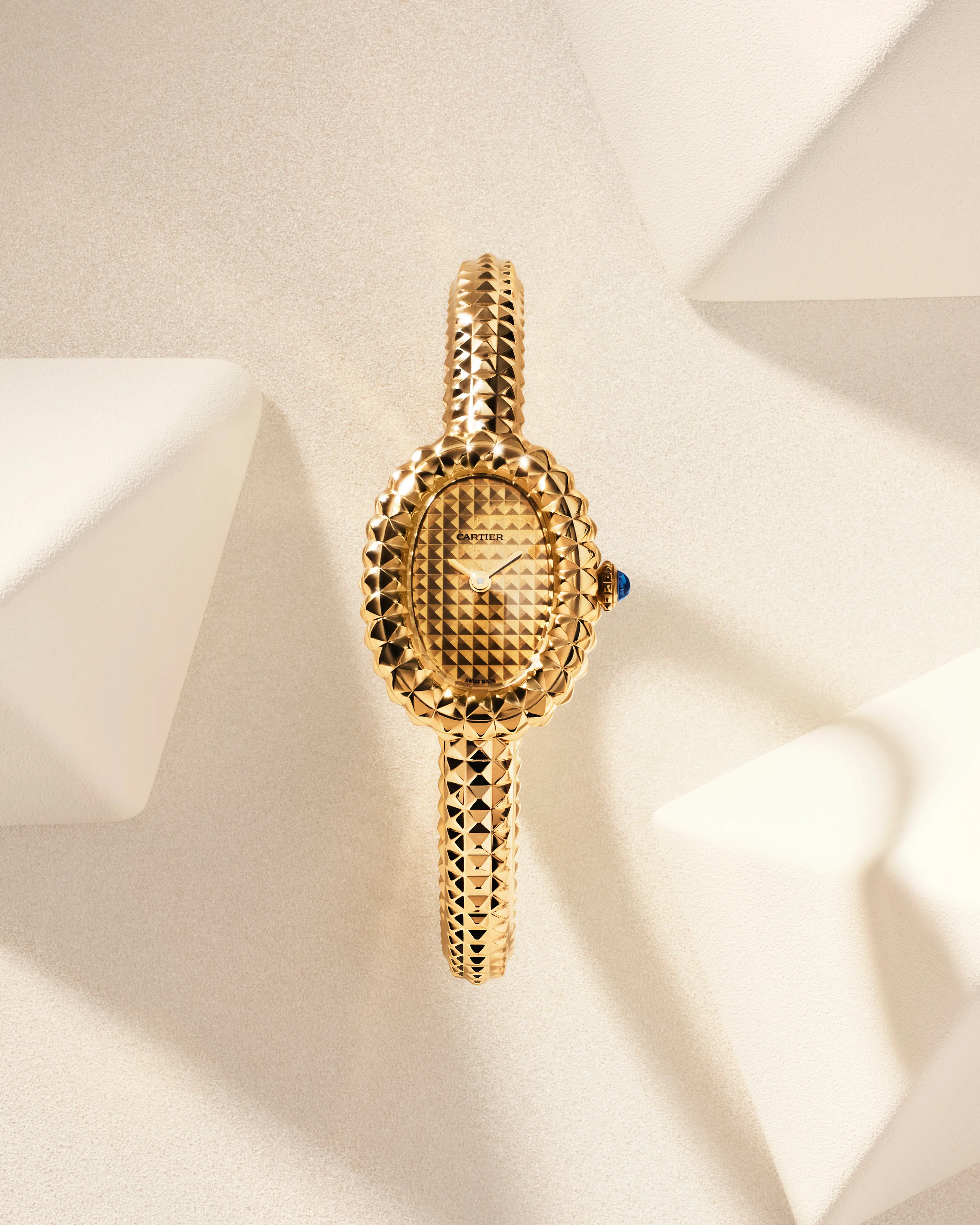 Roadster versus Baignoire - Cartier - Magali Eylenbosch