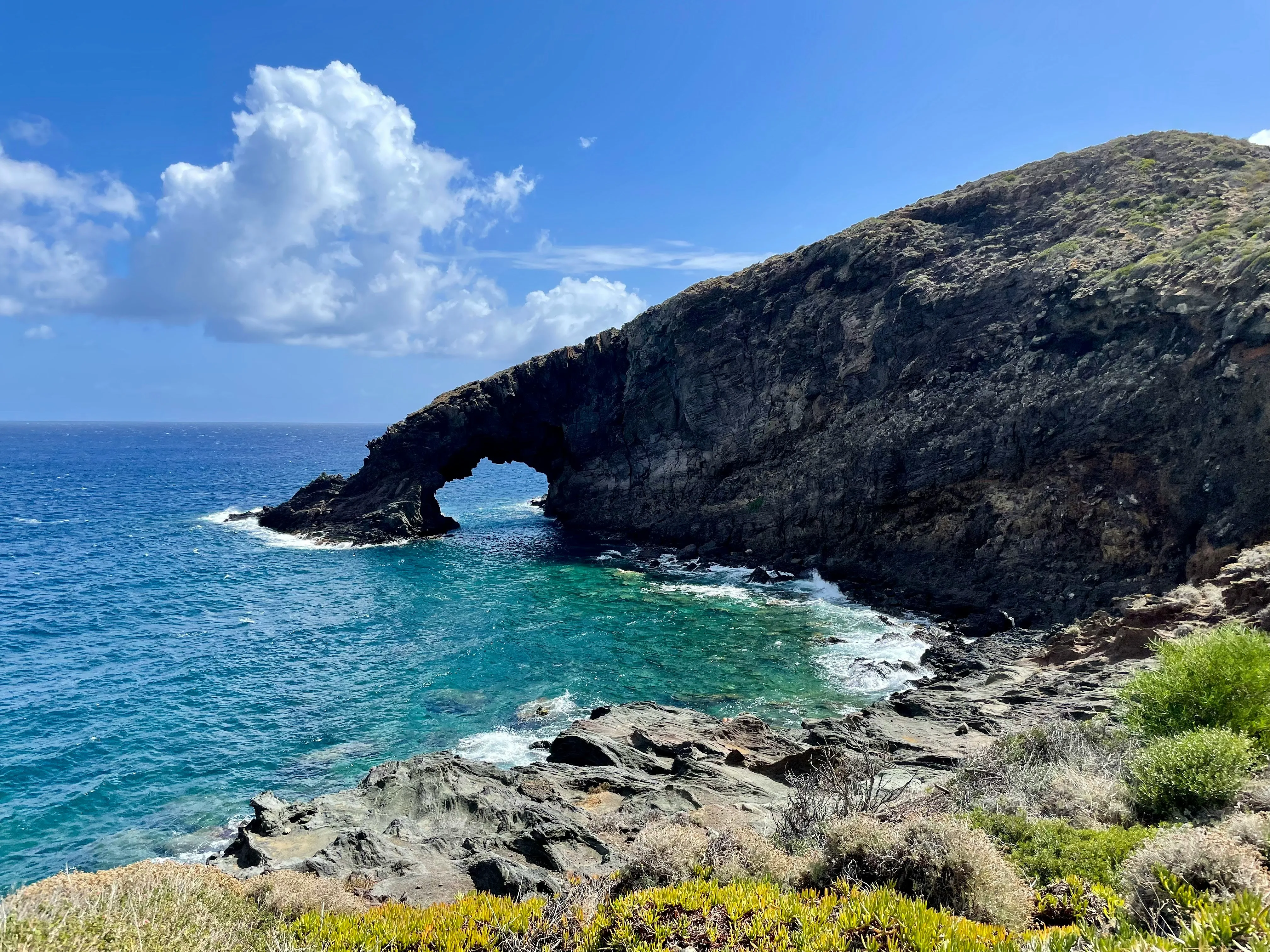 Cinq sublimes îles pour oublier Mykonos et fuir le tourisme de masse - Unsplash - Clarisse Dejardin