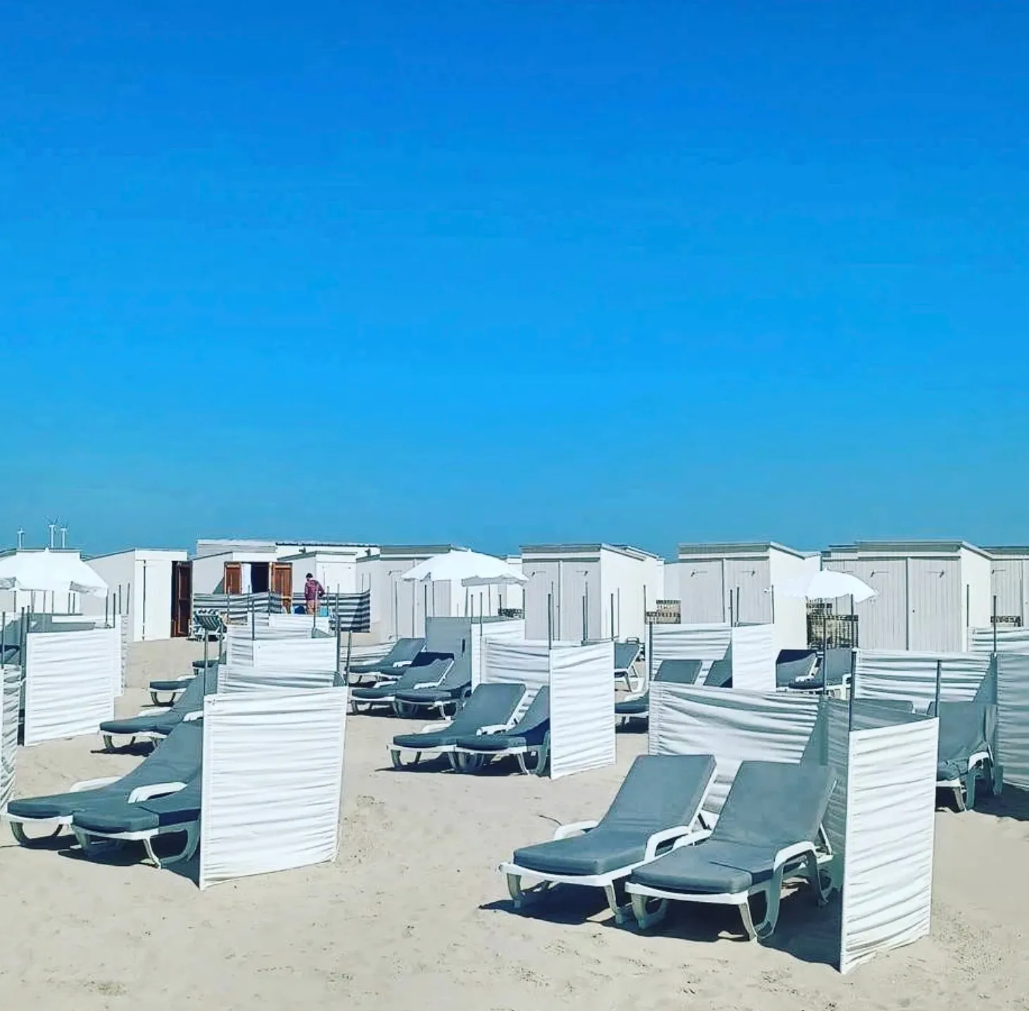 Knokke : trois beach bars à ne pas manquer dans la station balnéaire la plus chic de Belgique - Coconut Beach Bar - Clarisse Dejardin