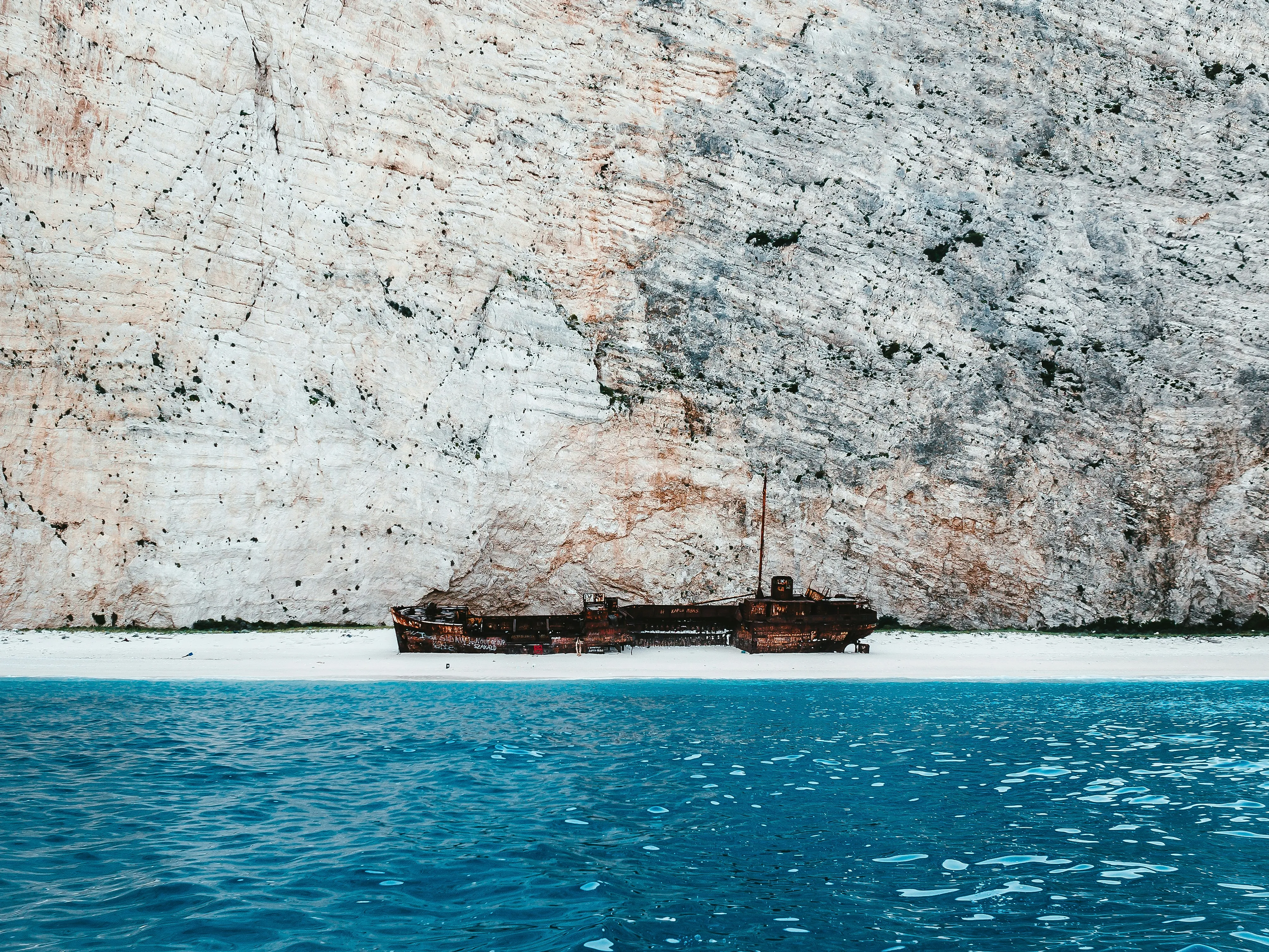 L’un des sites touristiques les plus emblématiques de la Grèce risque de disparaître - Unsplash - Sigrid Descamps - Journaliste
