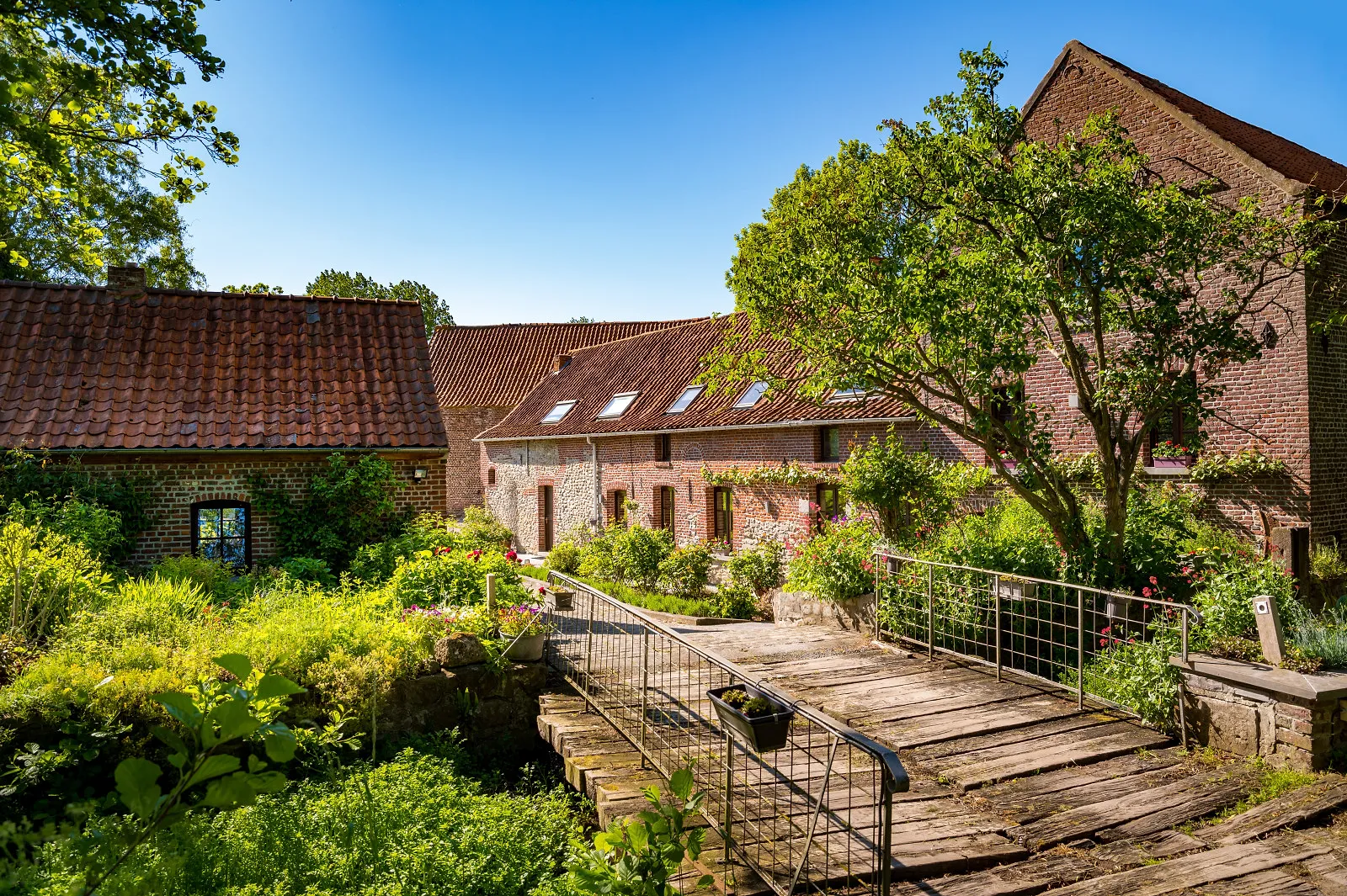 Ces quatre pittoresques villages de Wallonie donnent l’impression d’être en France - PBVW - Rita Photographie - La rédaction