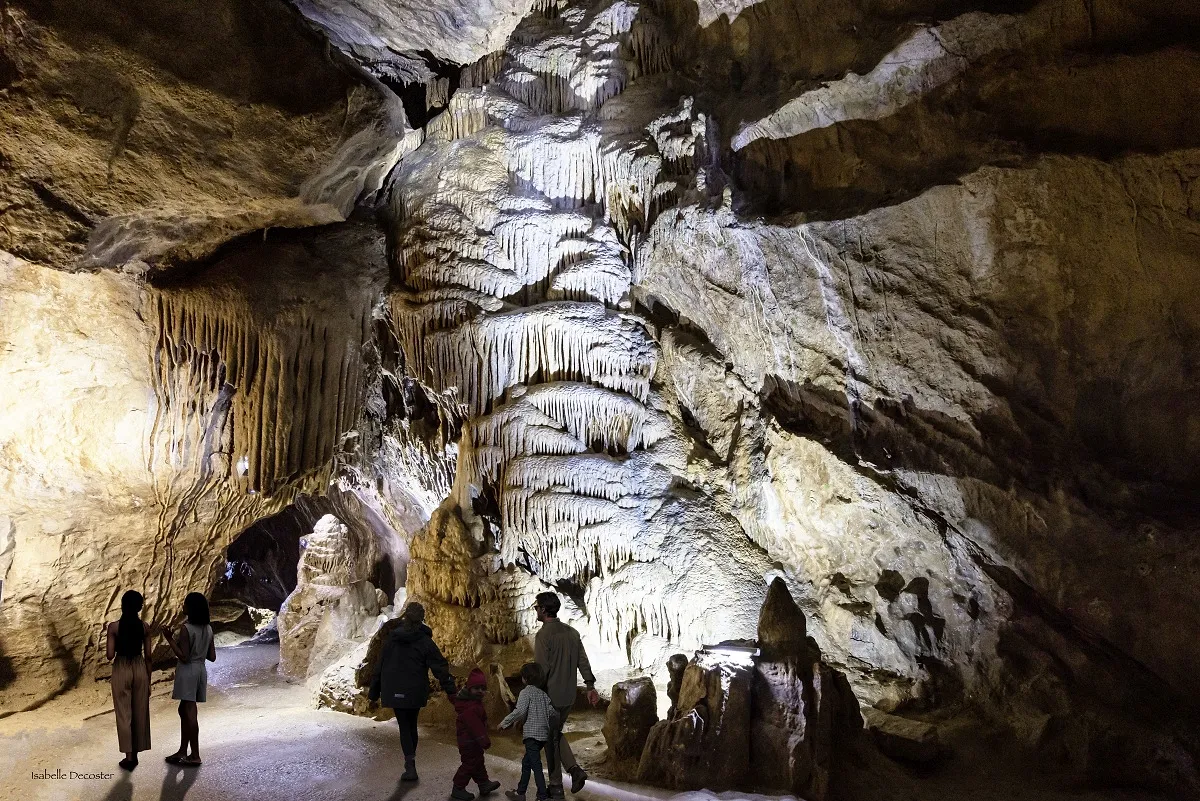 Vague de chaleur en Belgique : cinq grottes où se rafraîchir - Visit Wallonia | Isabelle DECOSTER - Sigrid Descamps - Journaliste