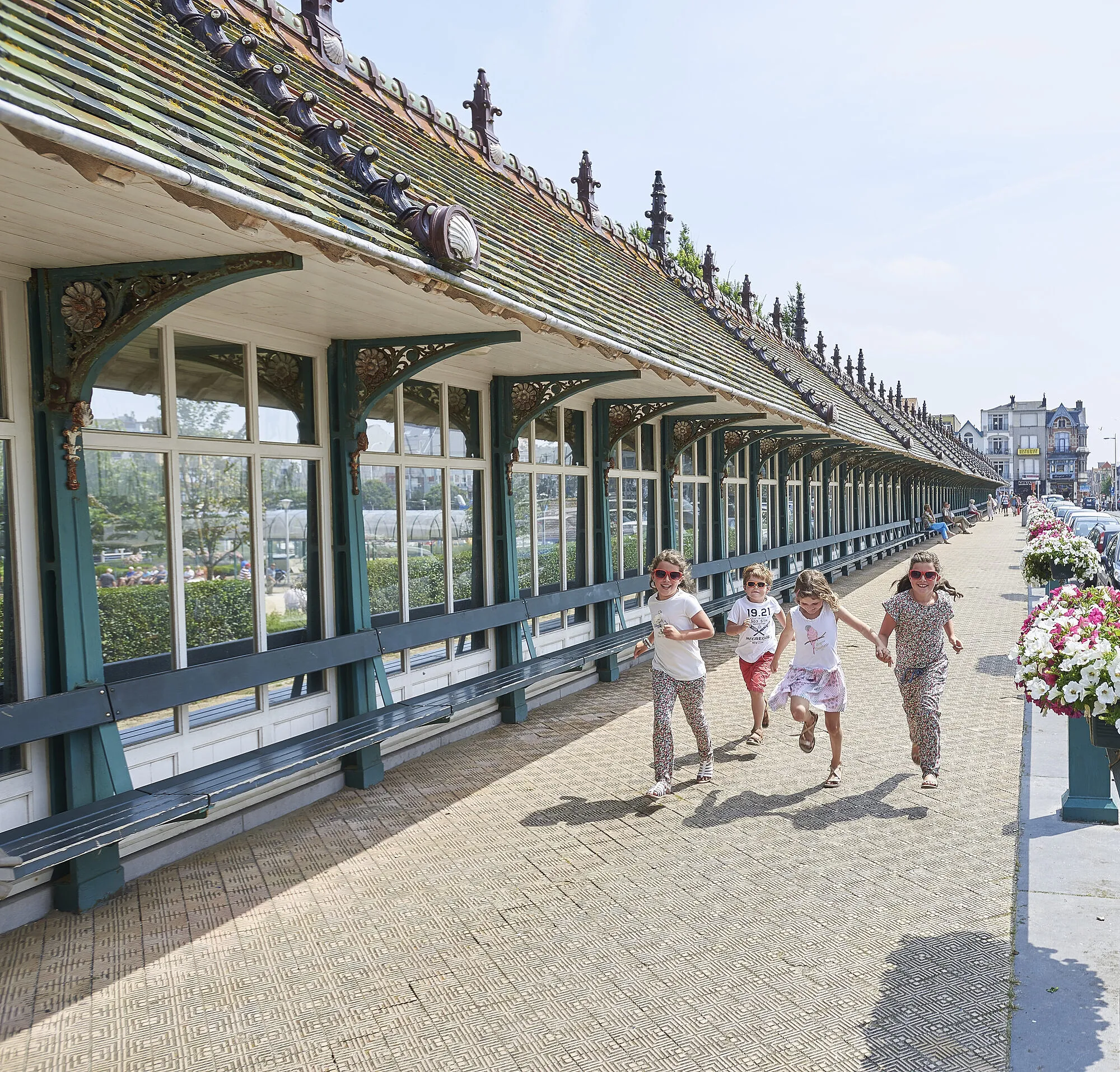 Histoire de la mer du Nord : le Paravang de Blankenberge enchante les passants depuis plus de 100 ans - Westtoer - Sigrid Descamps - Journaliste