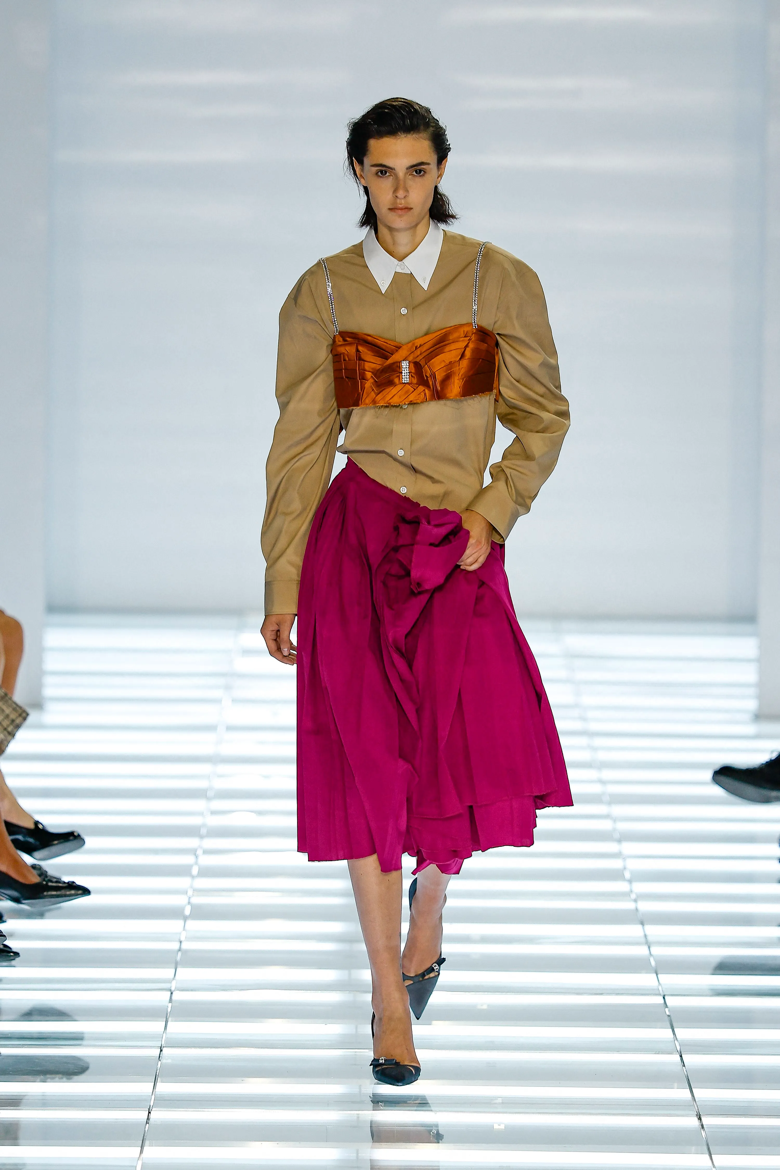 Le soutien-gorge, nouvelle pièce incontournable des Fashion Weeks - Photo News - Cora Delacroix