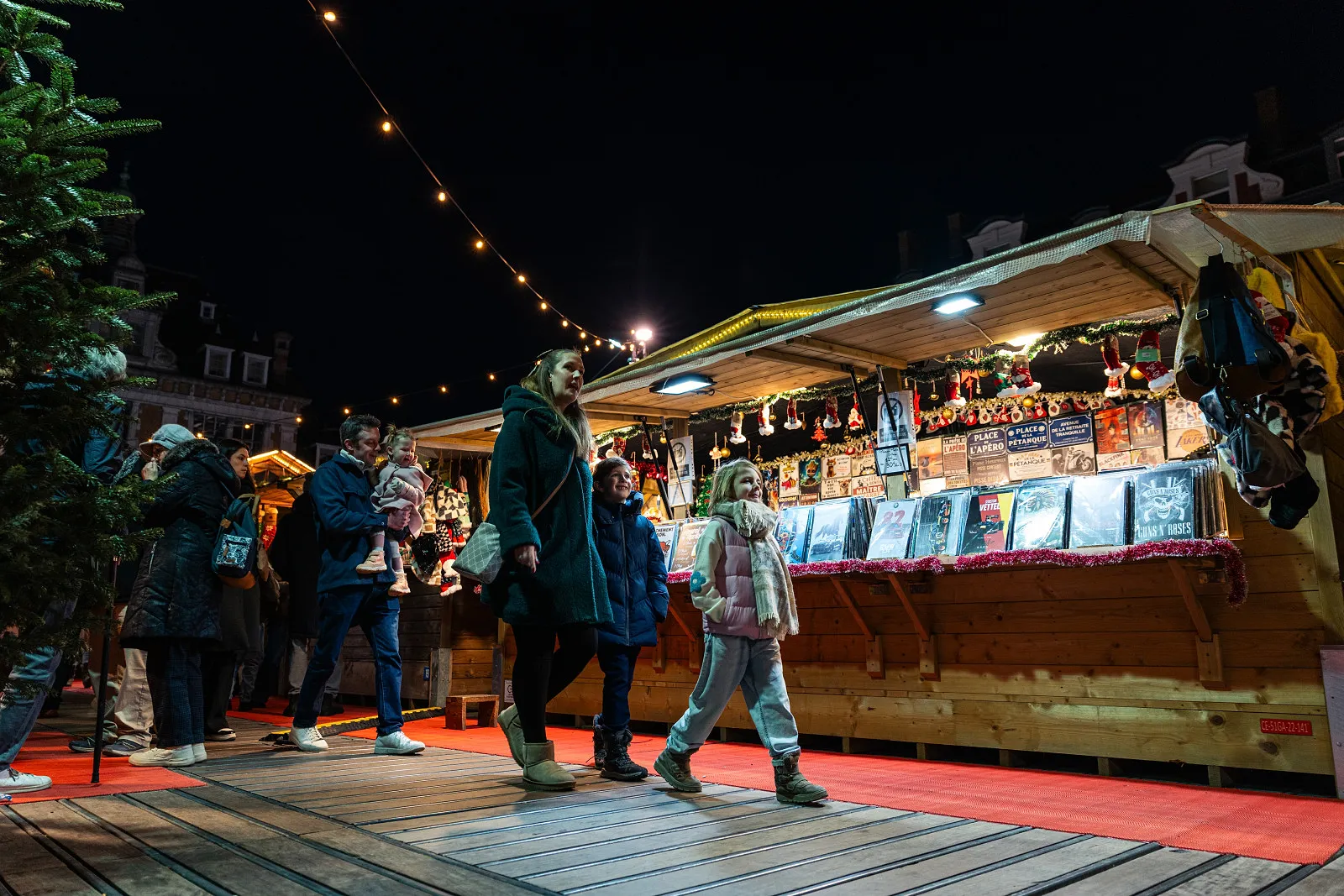 Les huit marchés de Noël les plus attendus en Wallonie - WBT - Story Club - Audrey Morard